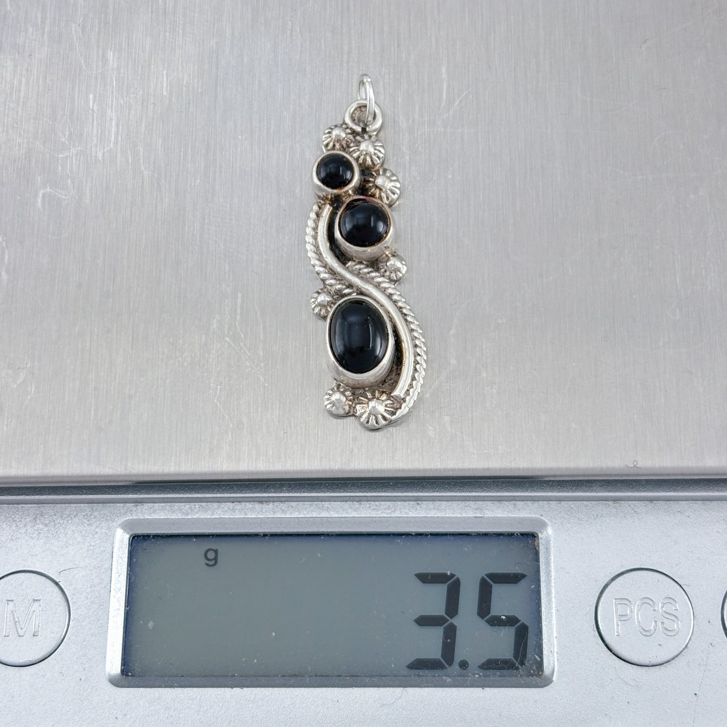 Vintage Sterling Silver 925 Onyx Pendant