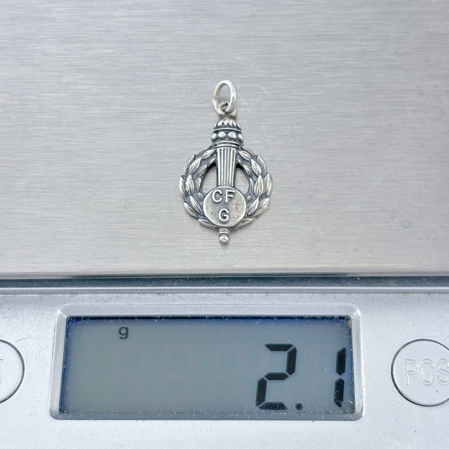 Vintage Sterling Silver 925 Laurel Wreath Pendant