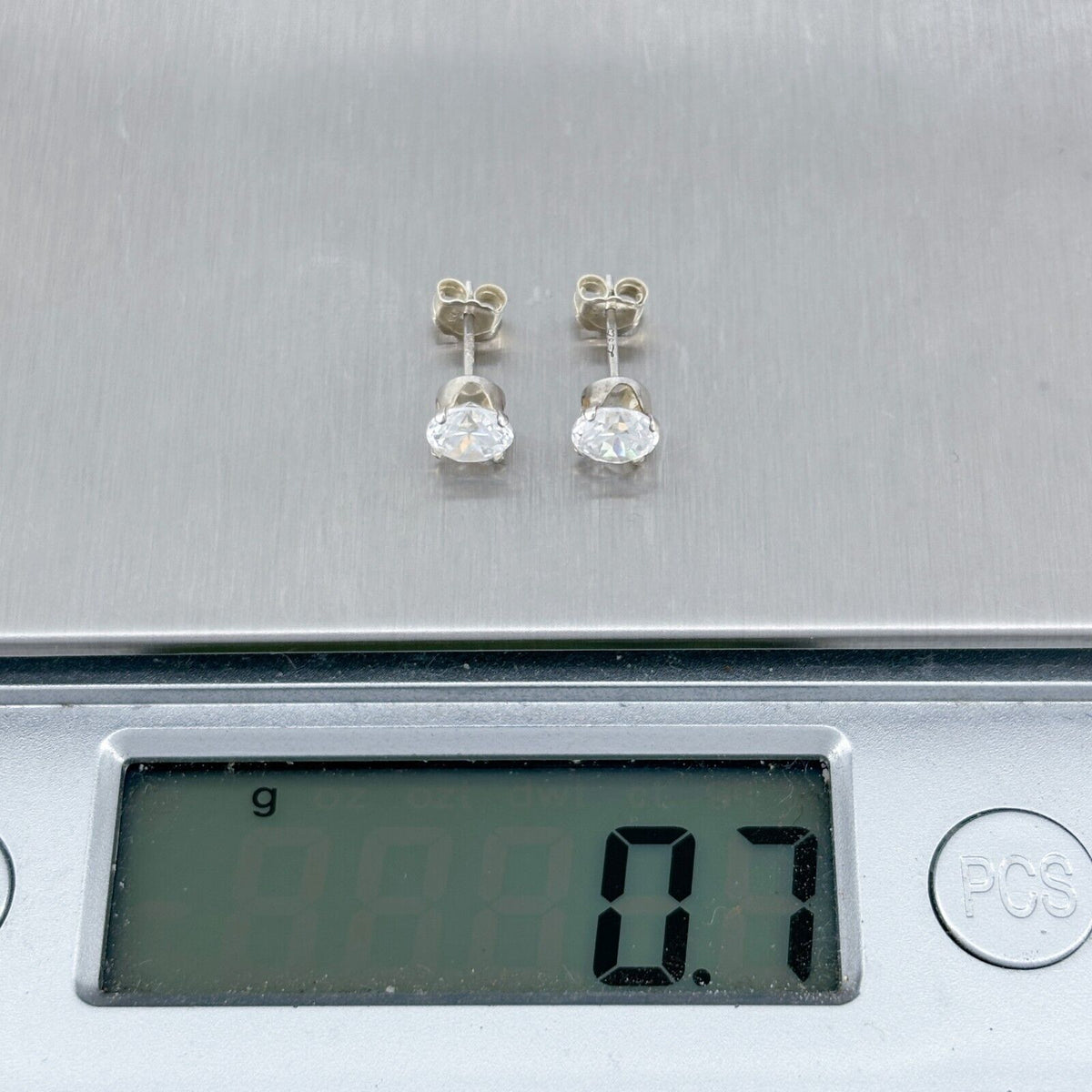 Vintage Sterling Silver 925 Cubic Zirconia Round Stud Earrings
