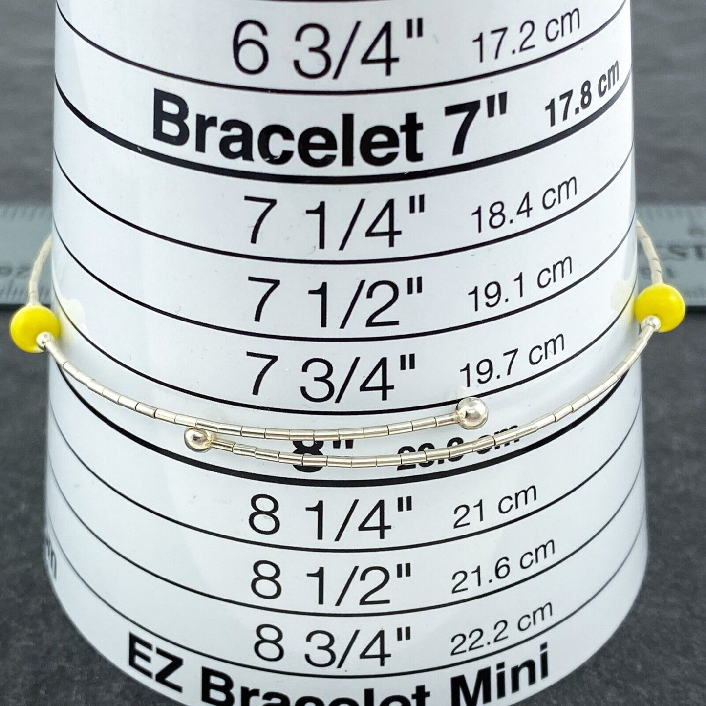 Vintage Sterling Silver 925 Yellow Cat’s Eye Memory Wire Bracelet 8"