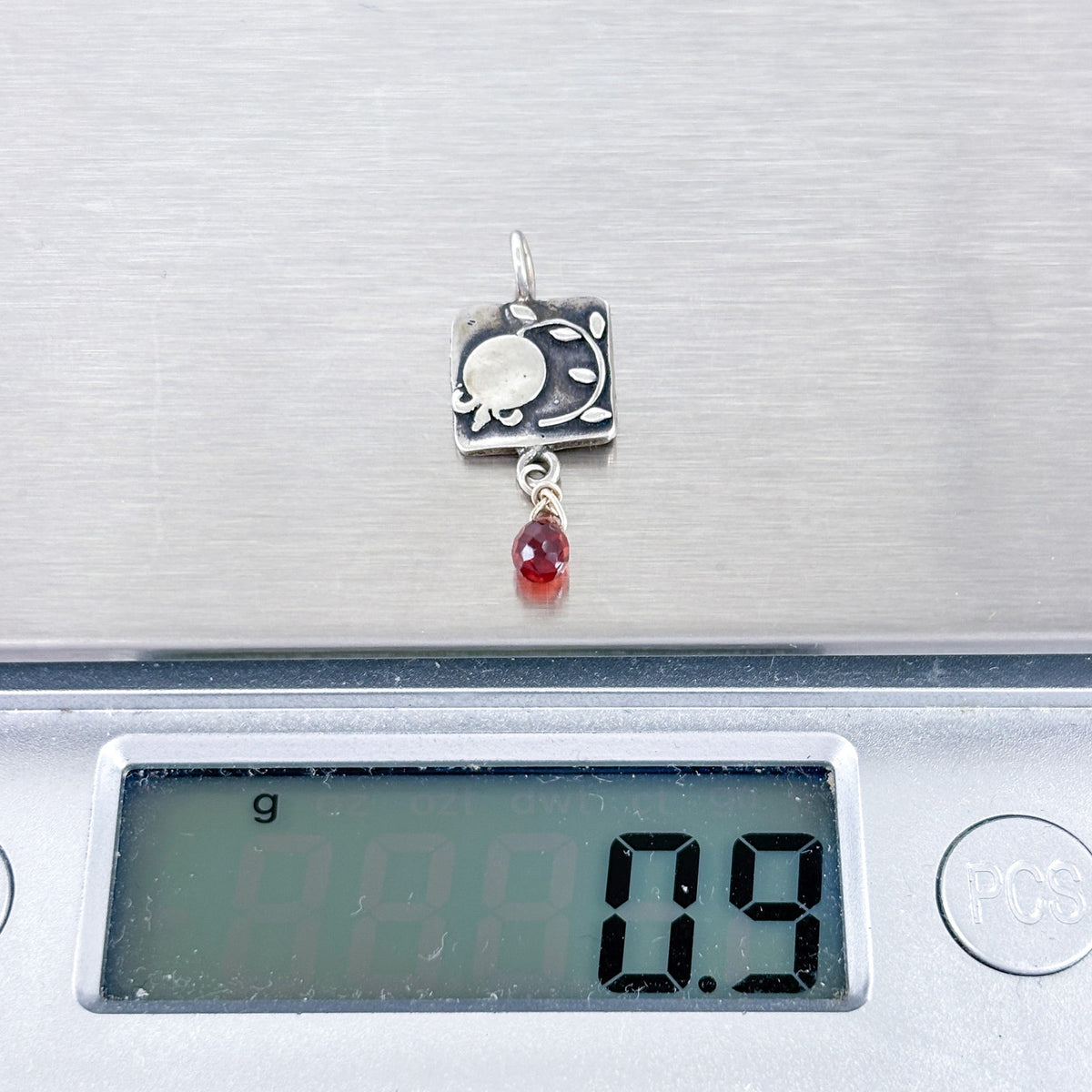Vintage Sterling Silver 925 Garnet Dangle Pendant