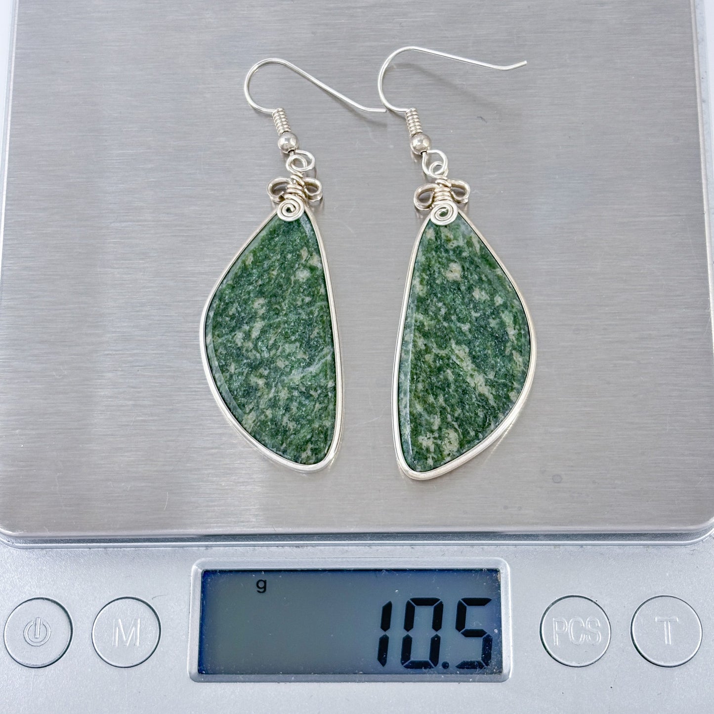 Estate Sterling Silver 925 Nephrite Jade Dangle Earrings