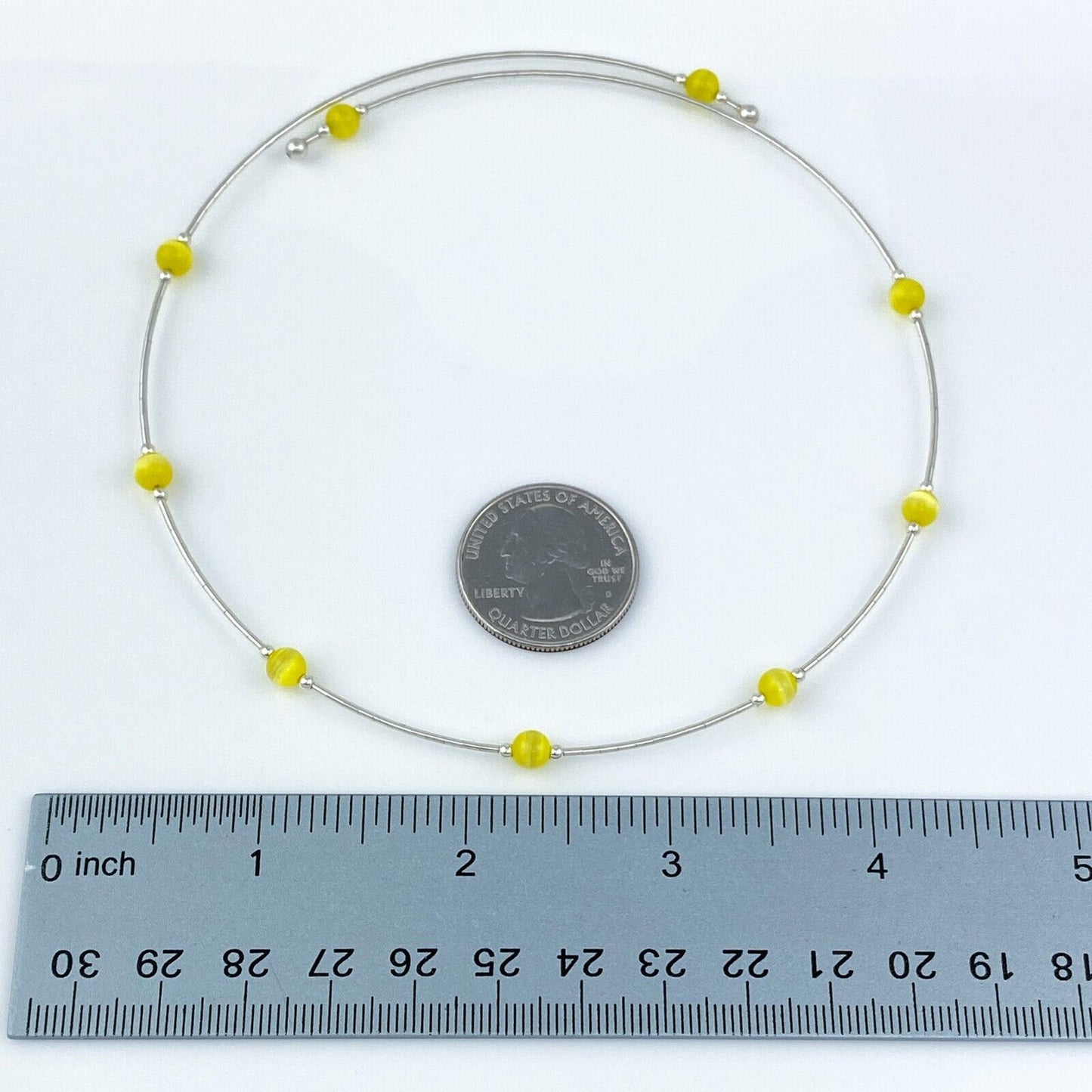 Vintage Sterling Silver 925 Yellow Cat’s Eye Memory Wire Necklace 16"