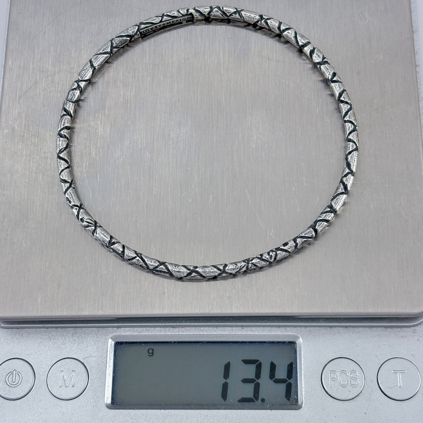 Vintage Mexican Sterling Silver 925 Etched Bangle Bracelet 8"