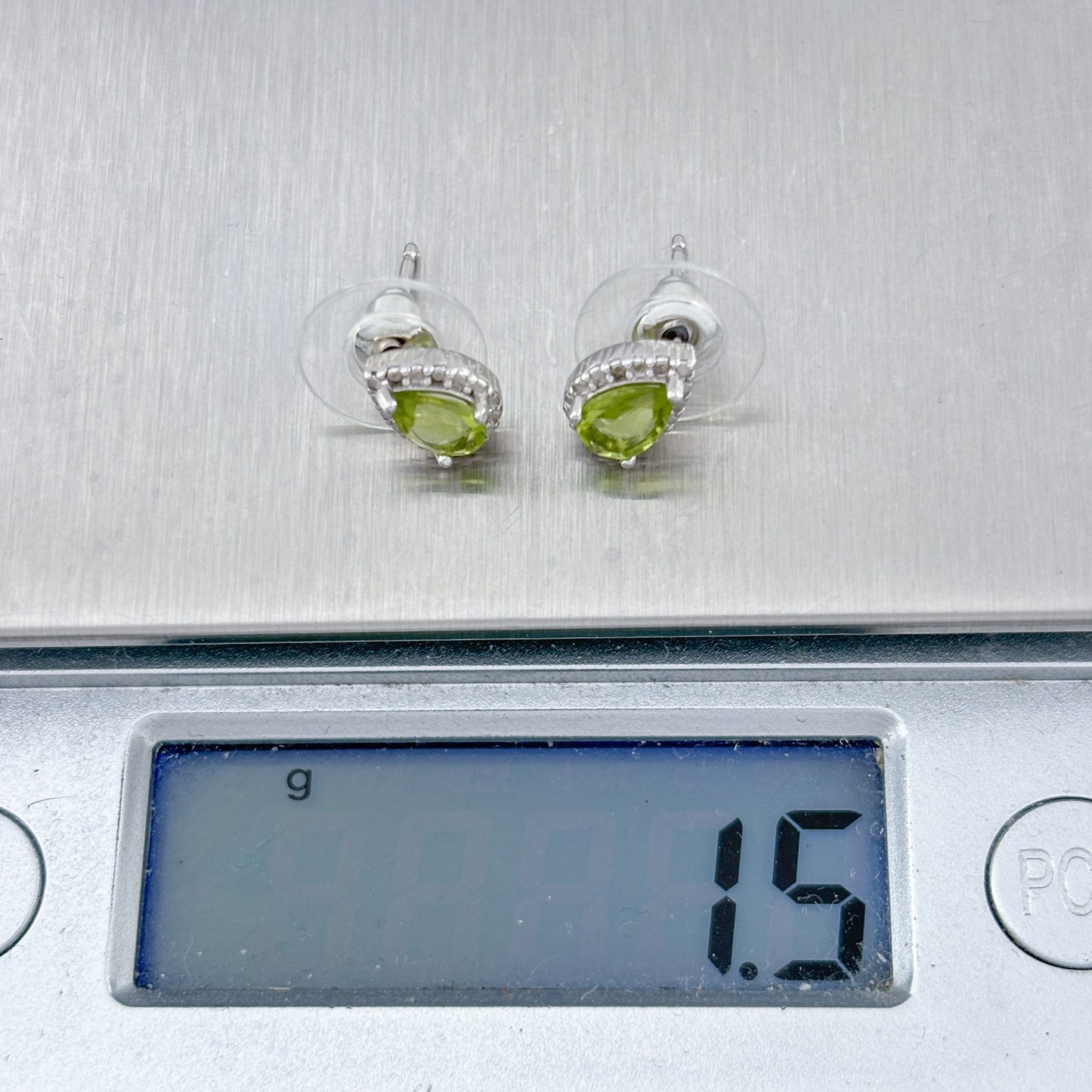 Vintage Sterling Silver 925 Peridot Teardrop Stud Earrings