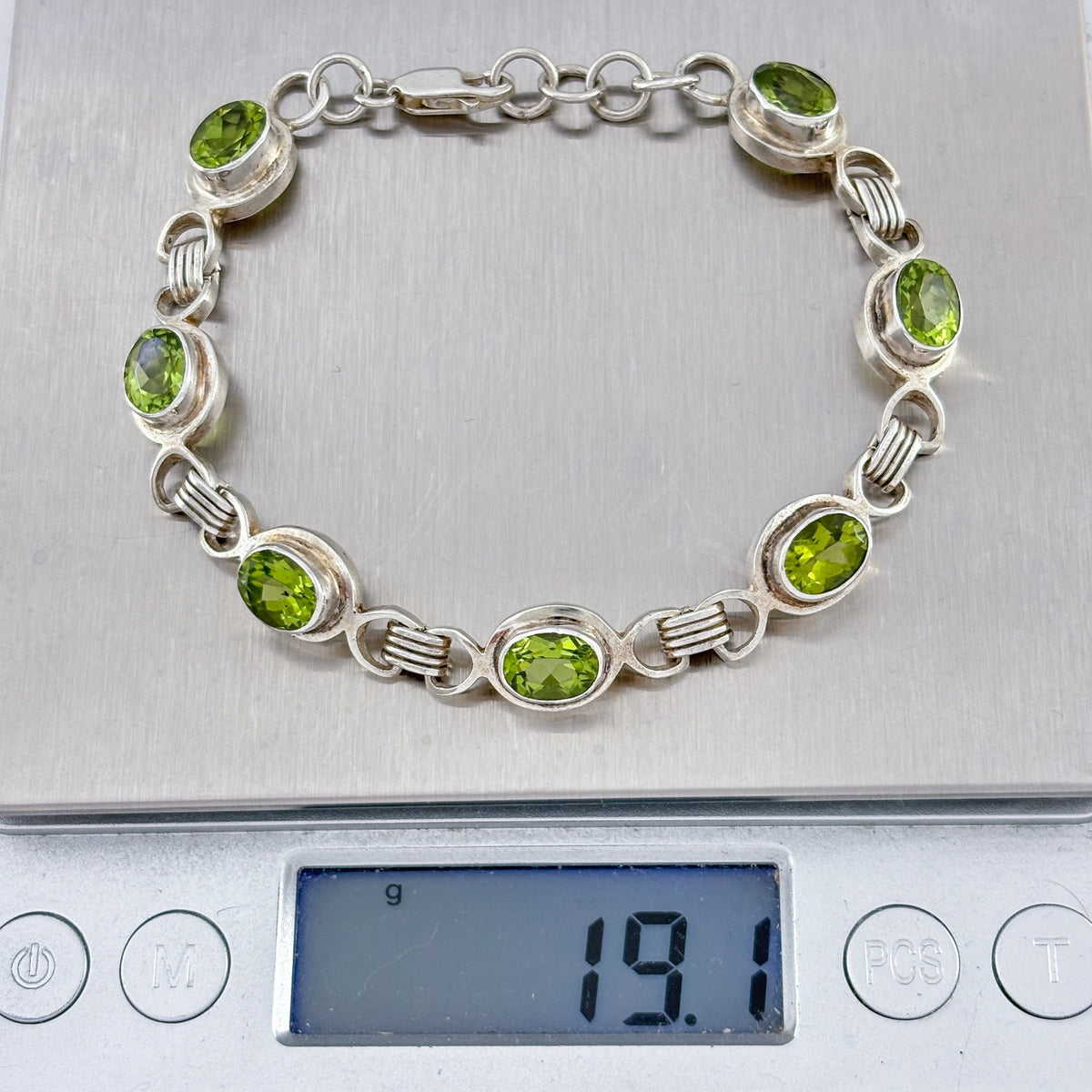 Vintage Sterling Silver 925 Preridot Link Bracelet 7"-7.5"