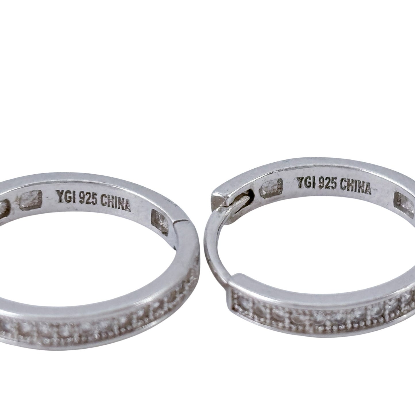 Vintage Sterling Silver 925 Diamond 0.14ctw Huggie Hoop Earrings
