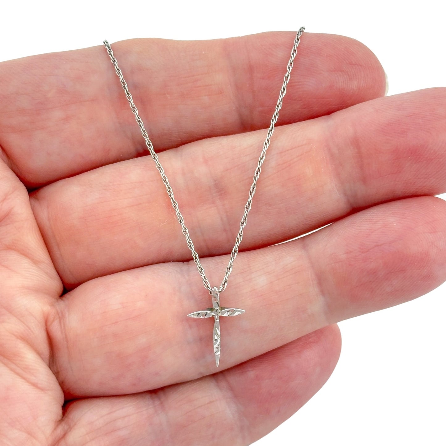 Vintage Sterling Silver 925 Cross Pendant Necklace 17"