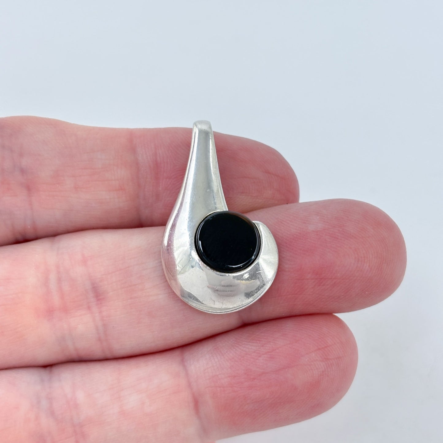 Vintage Sterling Silver 925 Black Onyx Teardrop Pendant