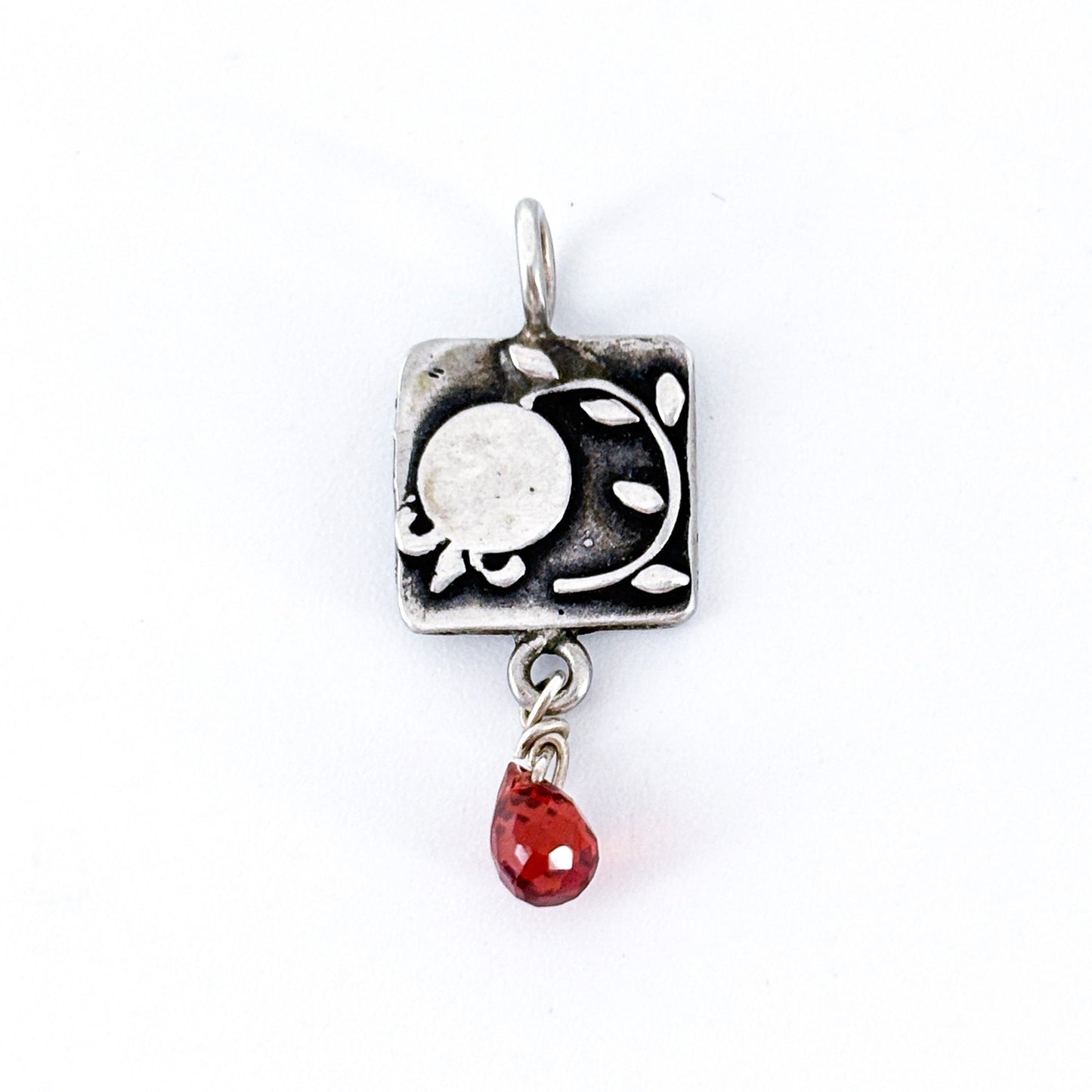 Vintage Sterling Silver 925 Garnet Dangle Pendant
