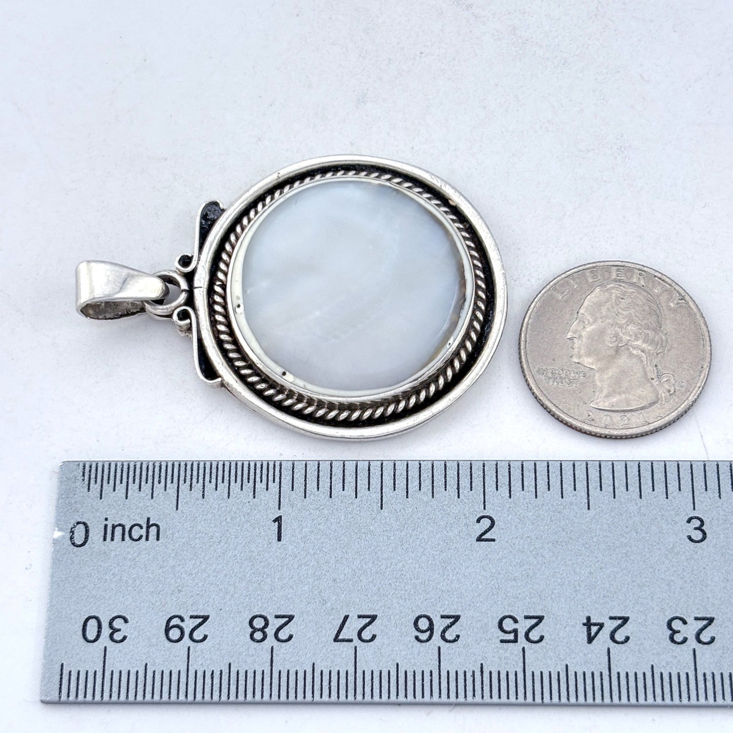 Vintage Mexico Taxco Sterling Silver 925 Mother of Pearl Pendant