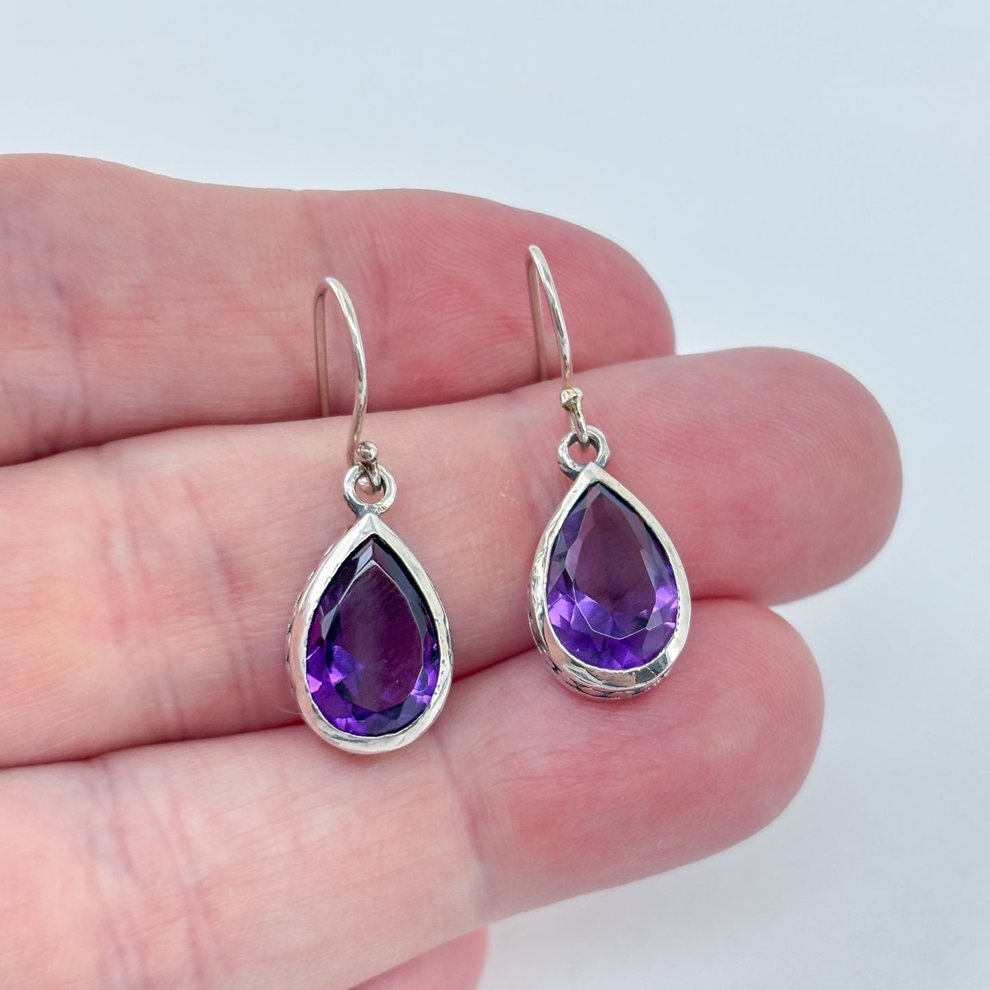 Vintage Sterling Silver 925 Amethyst Dangle Earrings