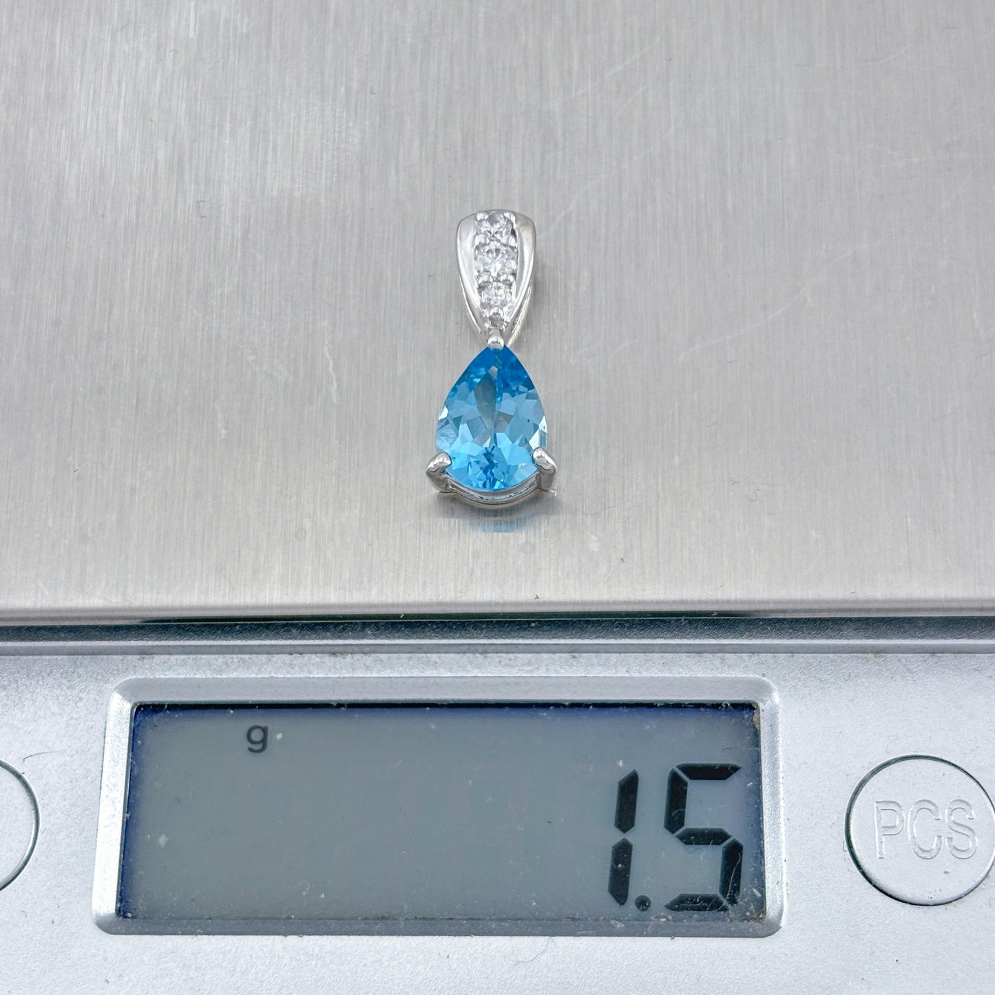 Vintage Sterling Silver 925 Blue Cubic Zirconia Pendant