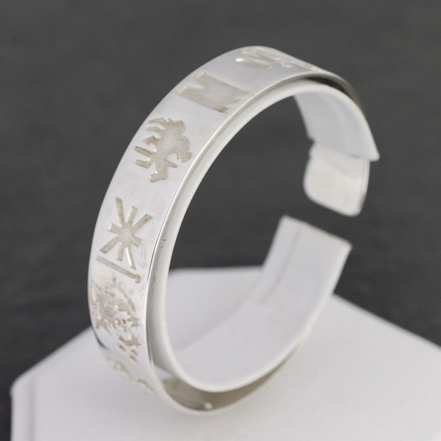 Michael Hilliar | History of Ireland Cuff | Sterling Silver 925 Bracelet | 7.5"