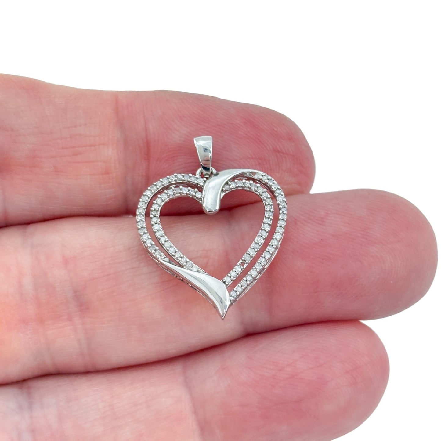 Vintage Sterling Silver 925 0.5ctw Diamond (Missing One) Heart Pendant
