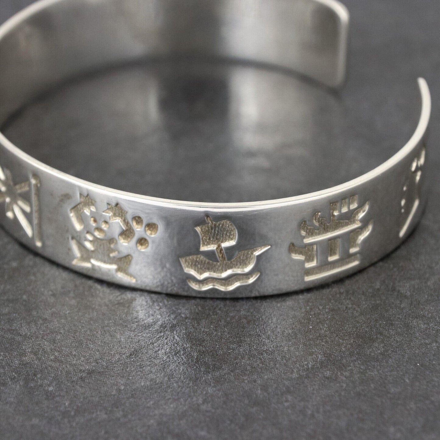 Michael Hilliar | History of Ireland Cuff | Sterling Silver 925 Bracelet | 7.5"