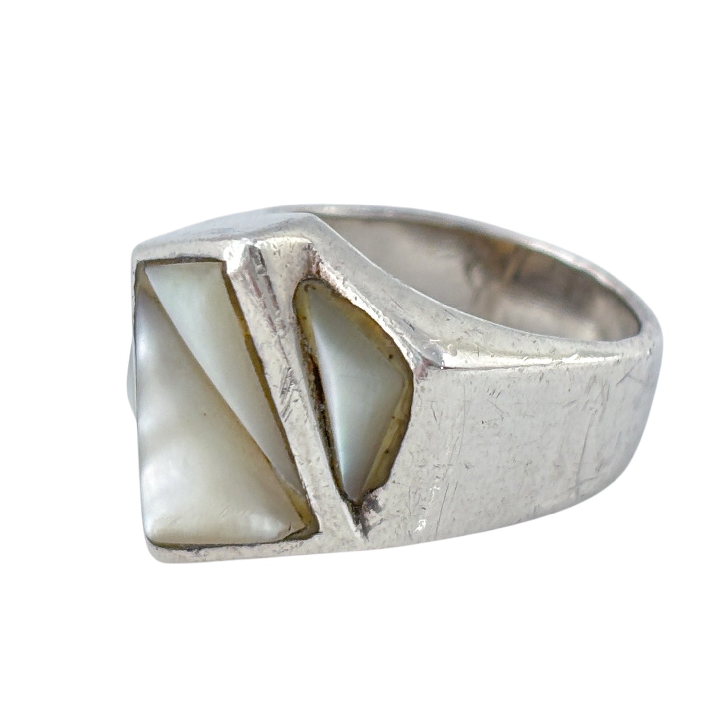 Vintage Sterling Silver 925 Mother of Pearl Ring Size 7.5