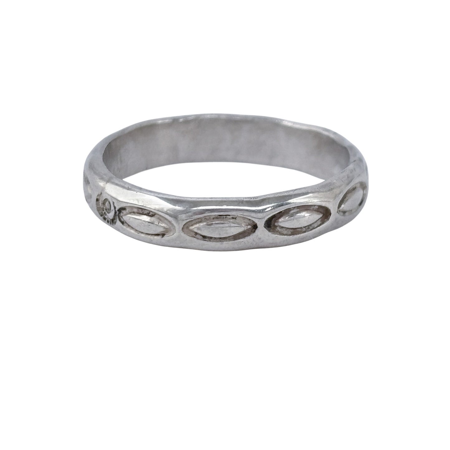 Vintage Sterling Silver 925 Hammered Band Ring Size 5