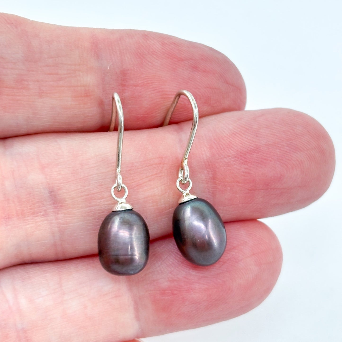 Estate Sterling Silver 925 Purple Egg Pearl Dangle Earrings
