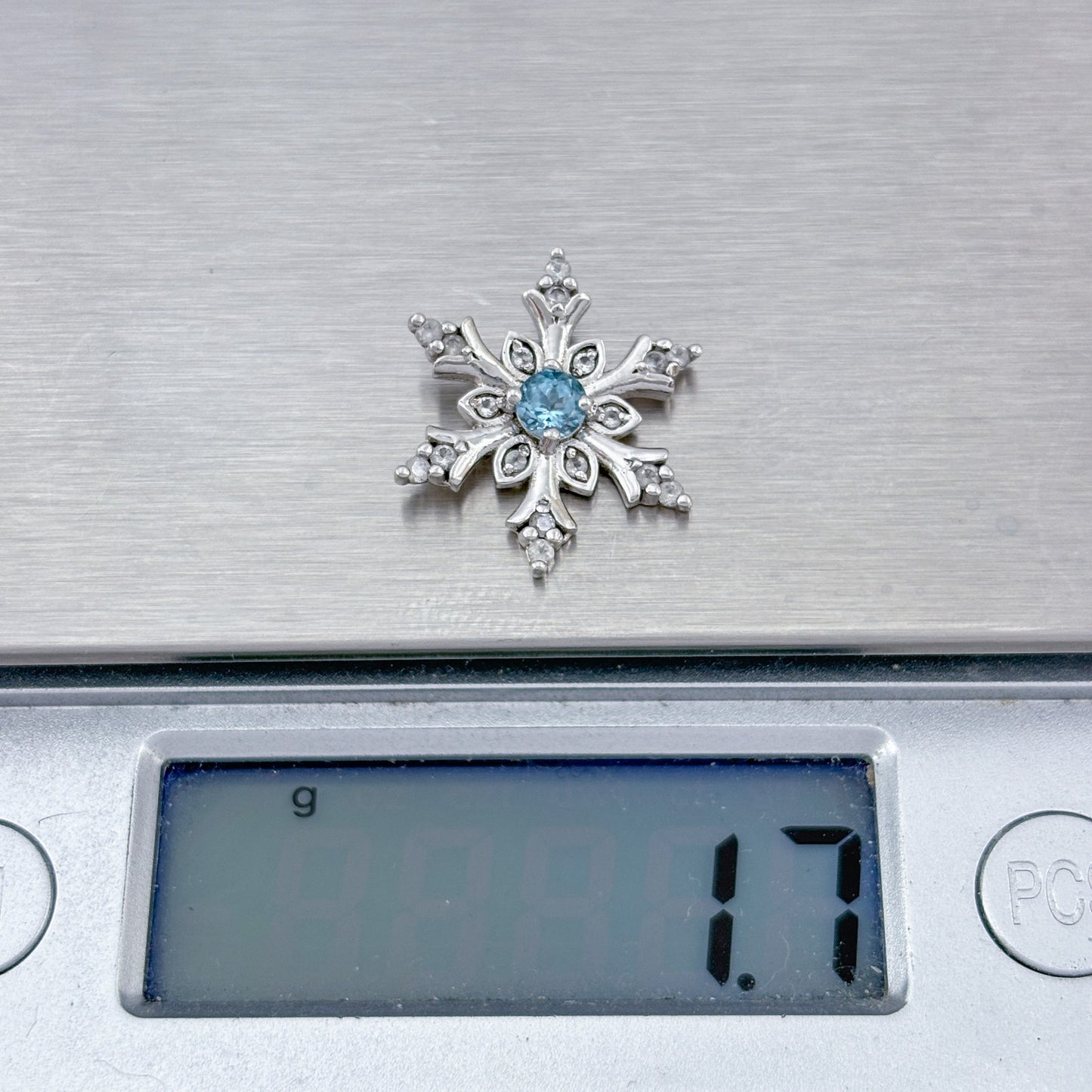 Vintage Sterling Silver 925 Blue Topaz Snowflake Pendant