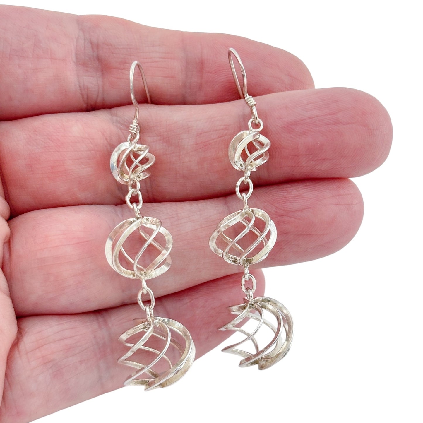 Vintage Sterling Silver 925 Graduated Swirl Dangle Earrings