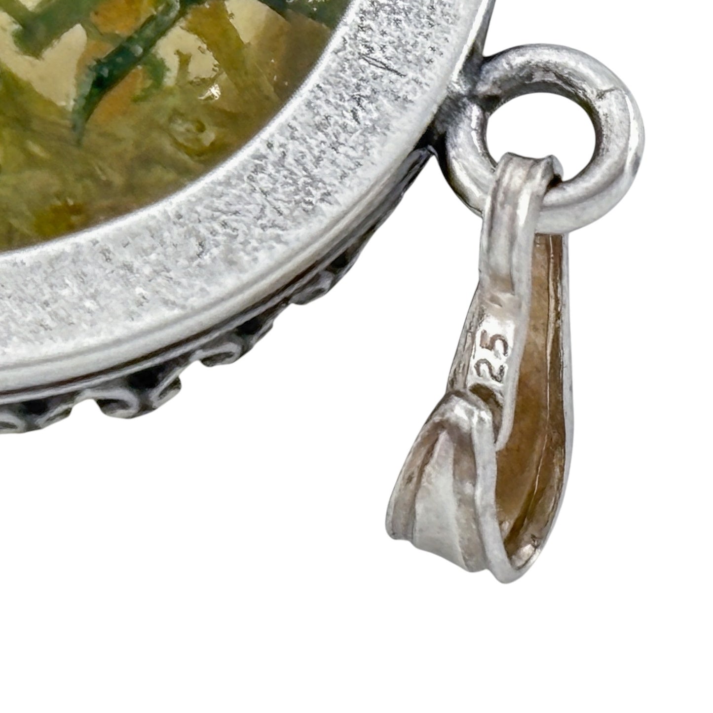 Vintage Sterling Silver 925 Moss Resin Pendant