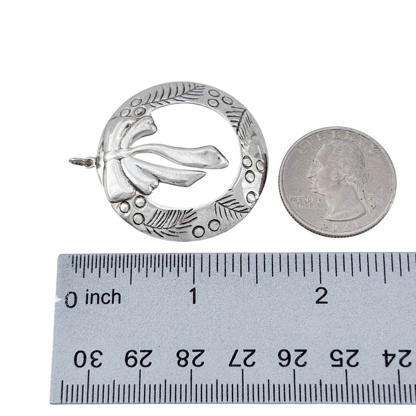 Vintage Sterling Silver 925 Christmas Holiday Wreath Pendant