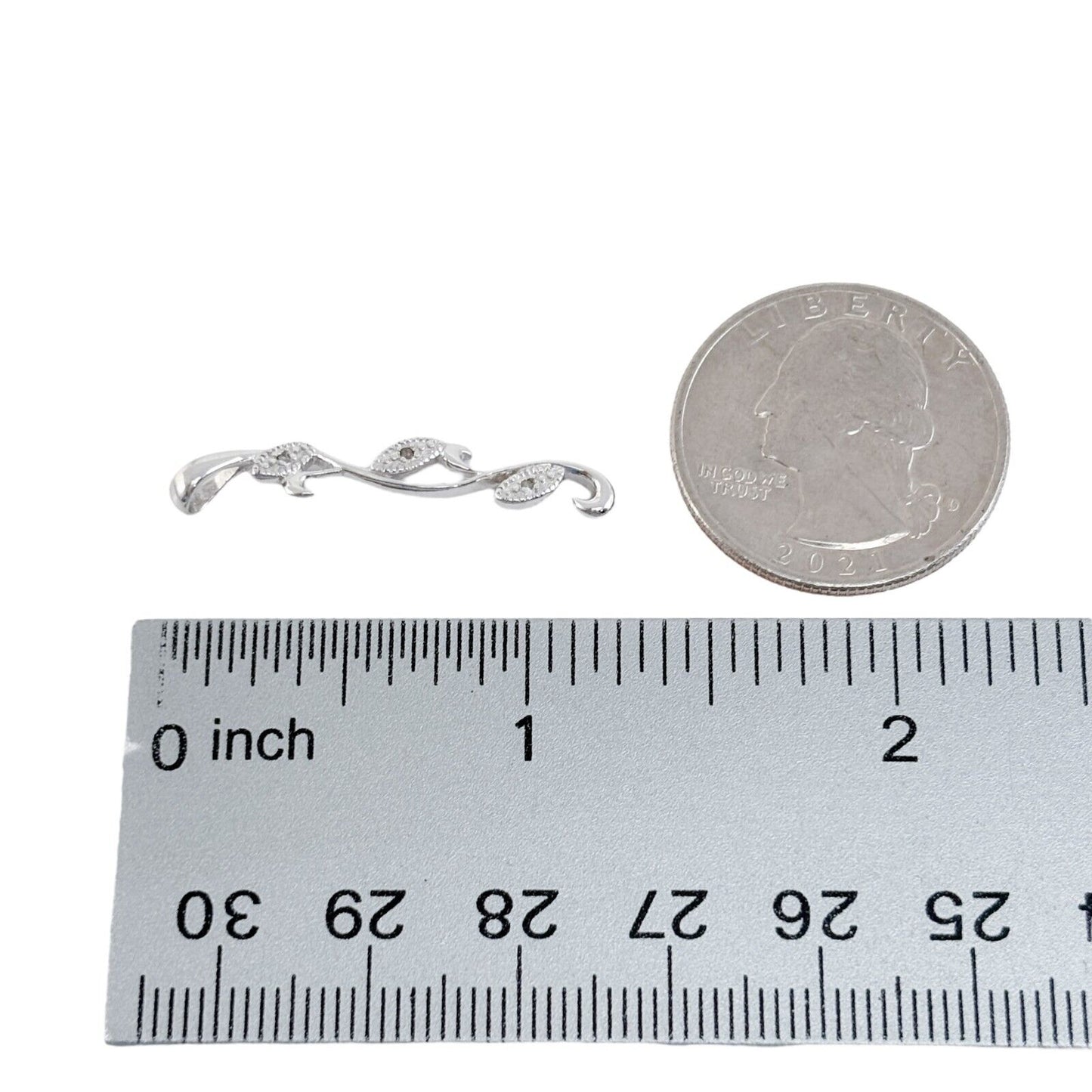 Vintage Sterling Silver 925 Diamond 0.03ctw Leaf Pendant