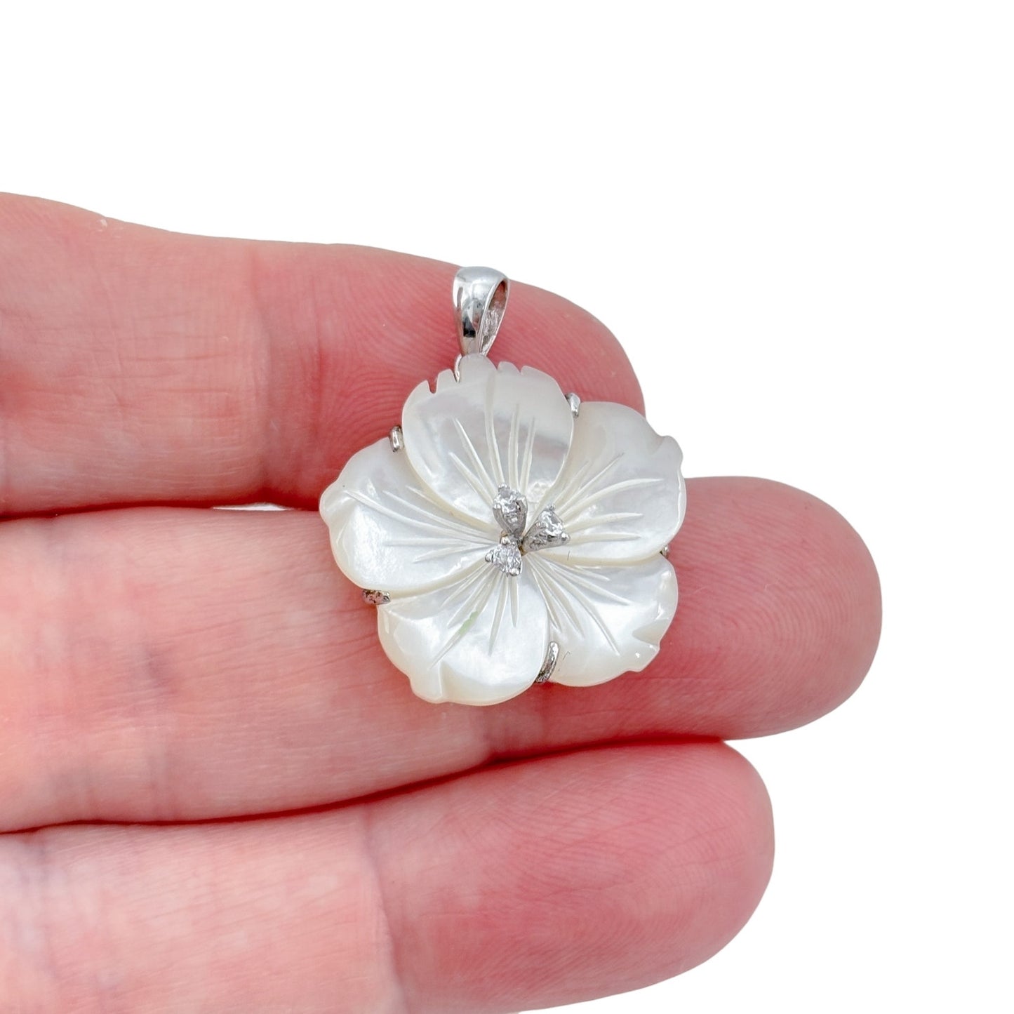 Vintage Sterling Silver 925 Mother of Pearl Flower Pendant