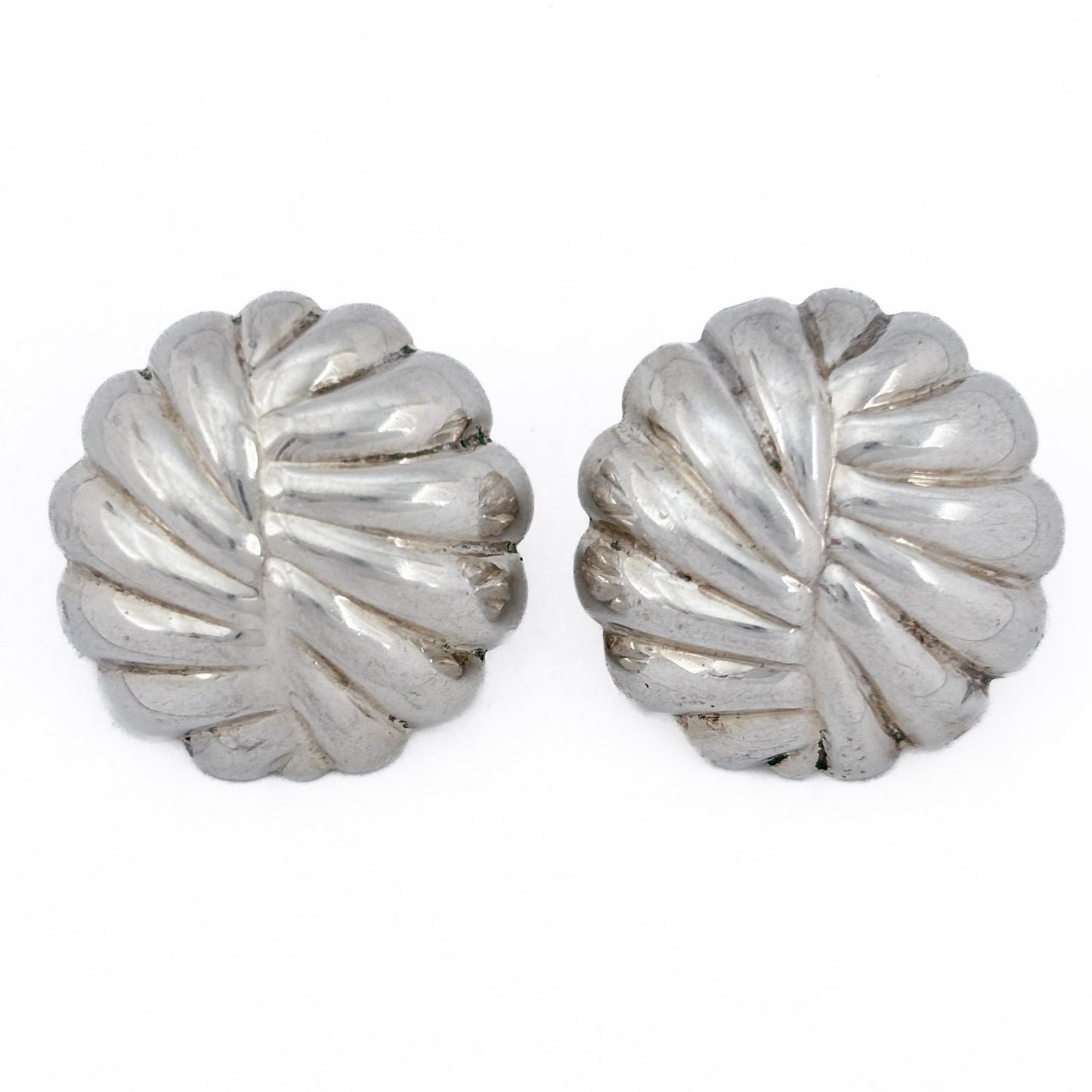 Vintage Sterling Silver 925 Ribbed Dome Clip On Earrings