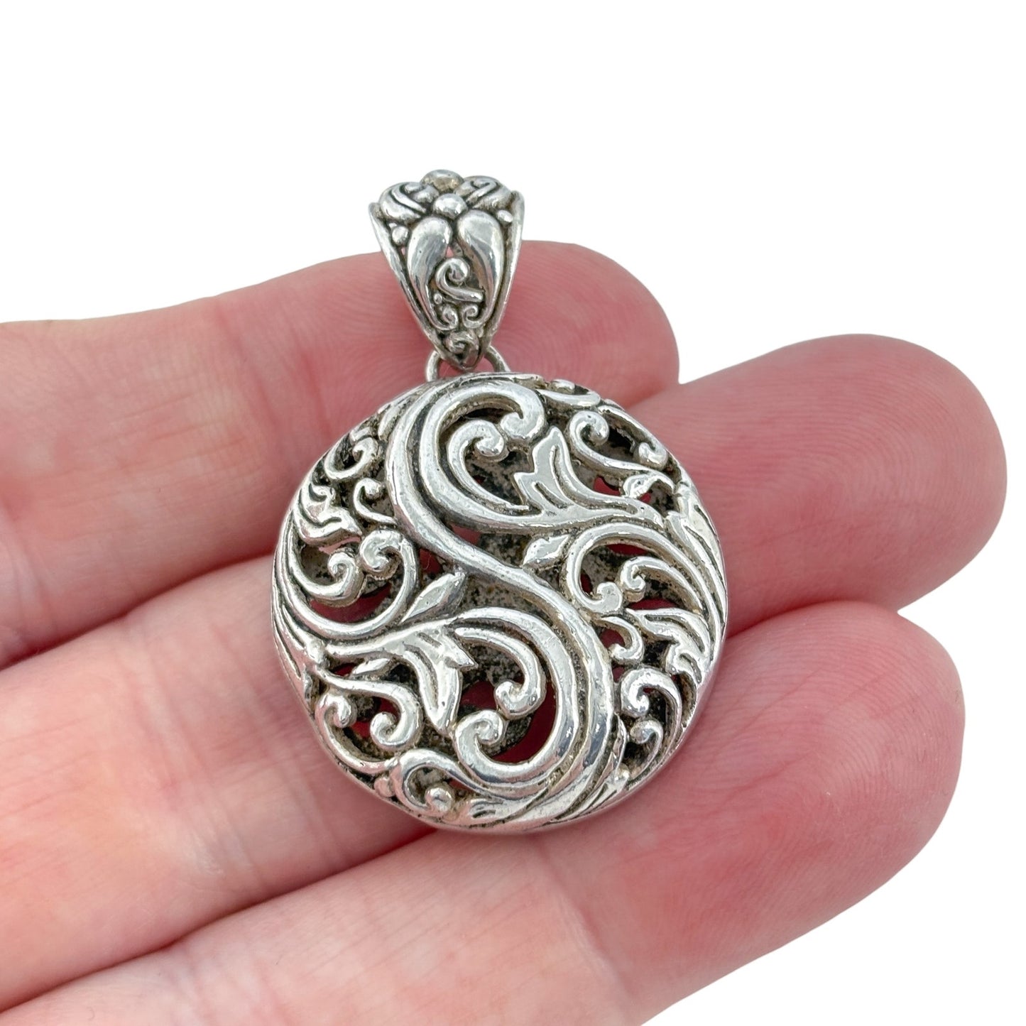 Vintage Sterling Silver 925 Filigree Round Pendant