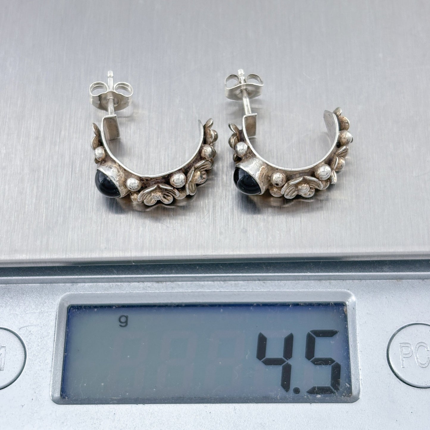Vintage Sterling Silver 925 Onyx Floral Hoop Earrings