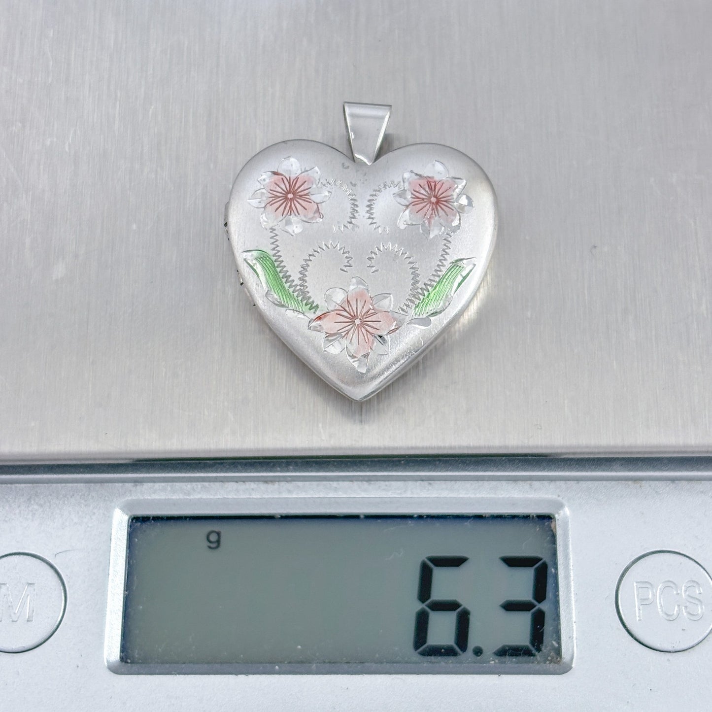 Vintage Sterling Silver 925 Etched Floral Locket Pendant