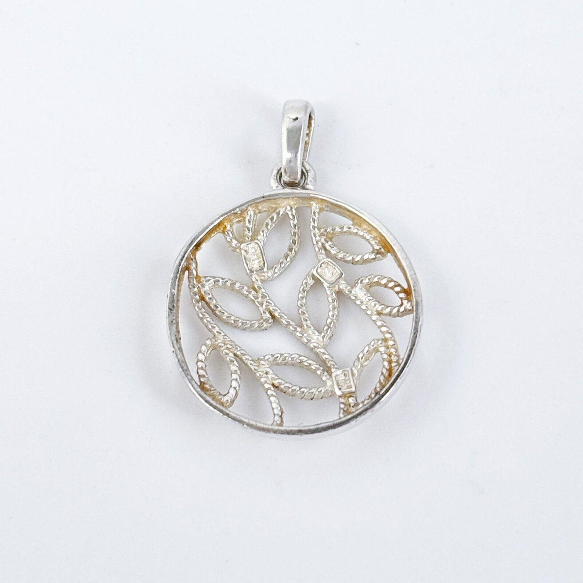 Vintage Sterling Silver 925 Filigree Leaf Circle Pendant