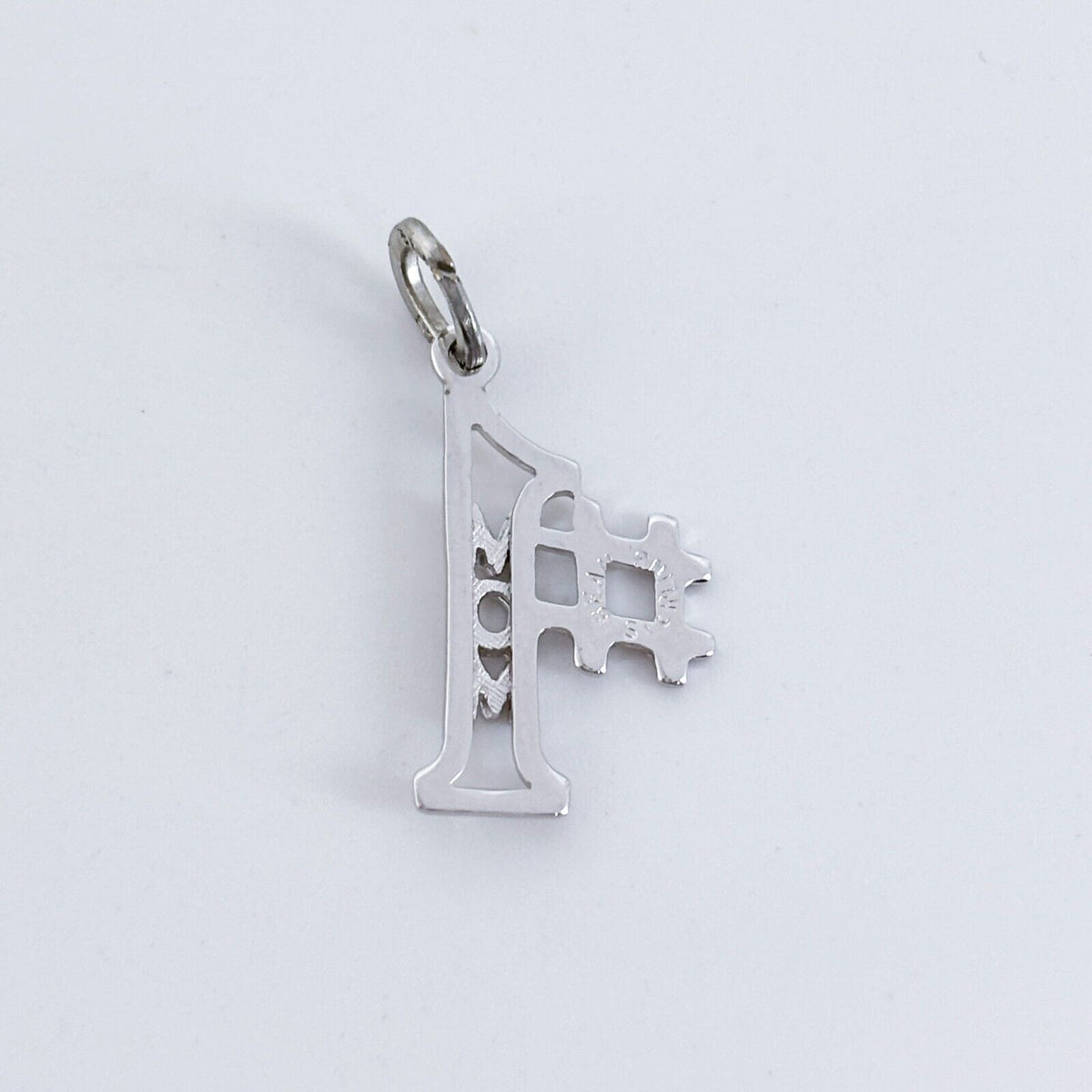 Vintage Beau Sterling Silver 925 "#1 Mom" Pendant
