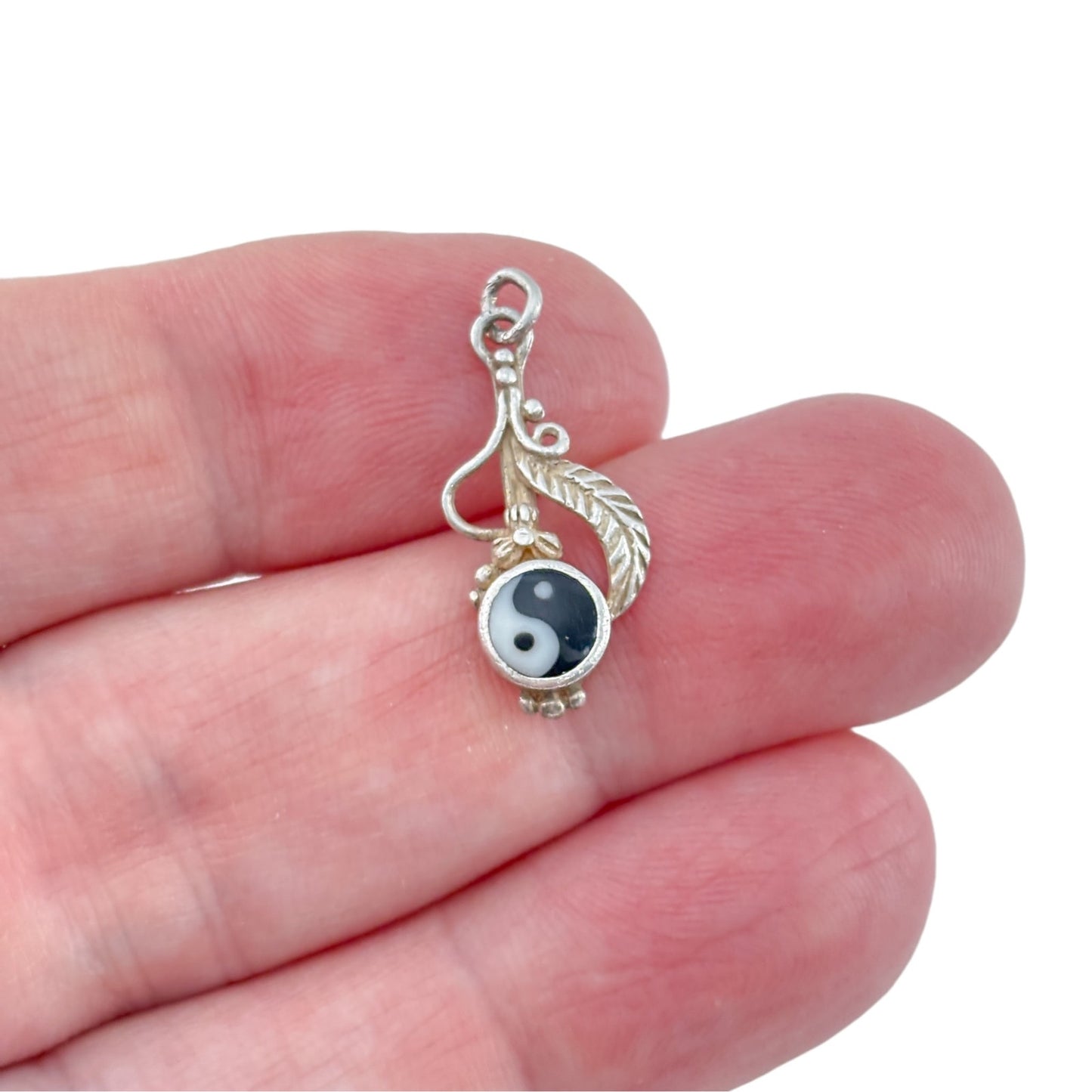 Vintage Sterling Silver 925 Yin Yang Feather Pendant