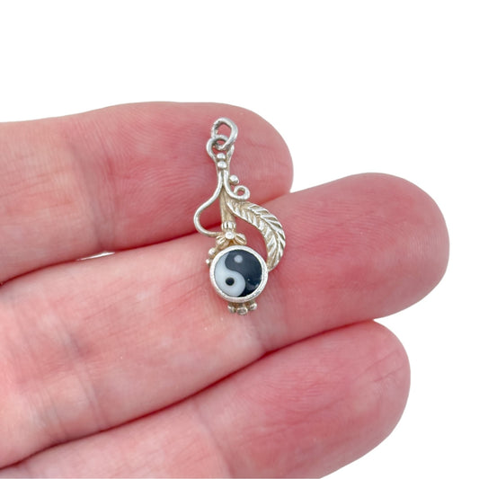 Vintage Sterling Silver 925 Yin Yang Feather Pendant