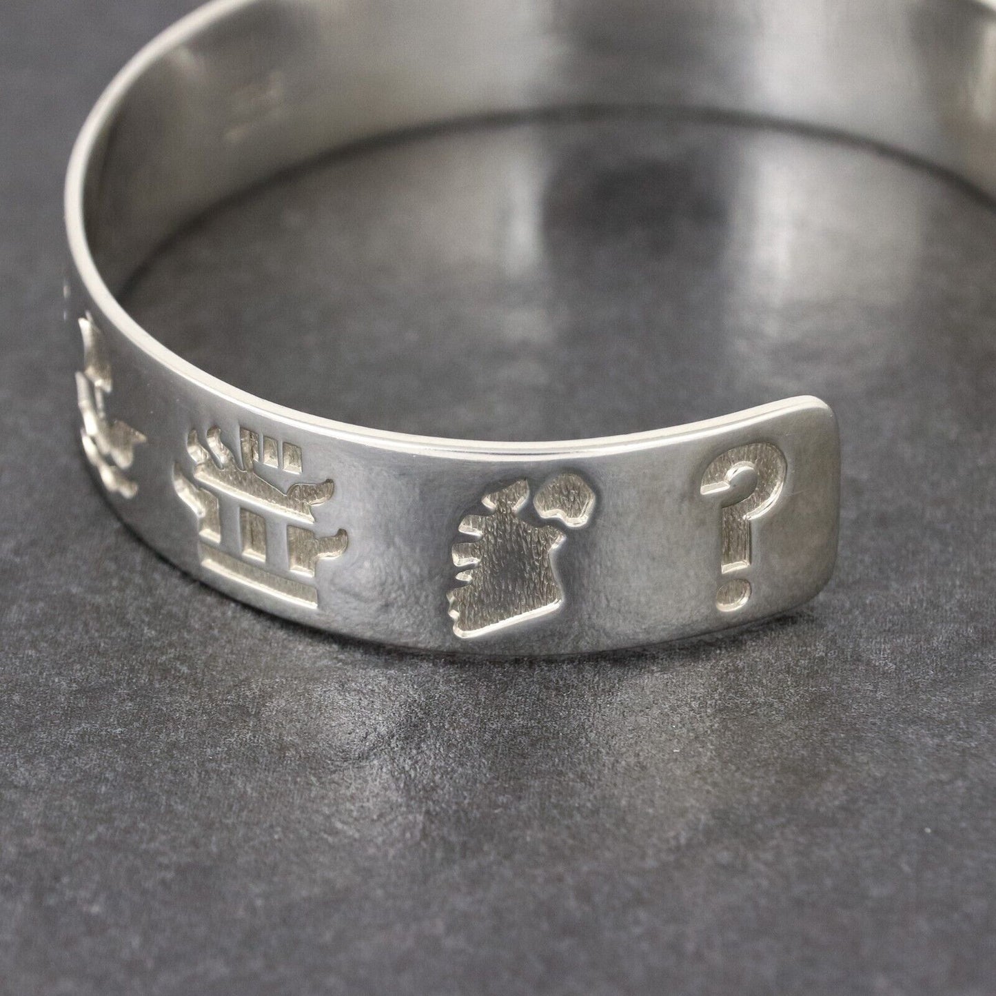 Michael Hilliar | History of Ireland Cuff | Sterling Silver 925 Bracelet | 7.5"