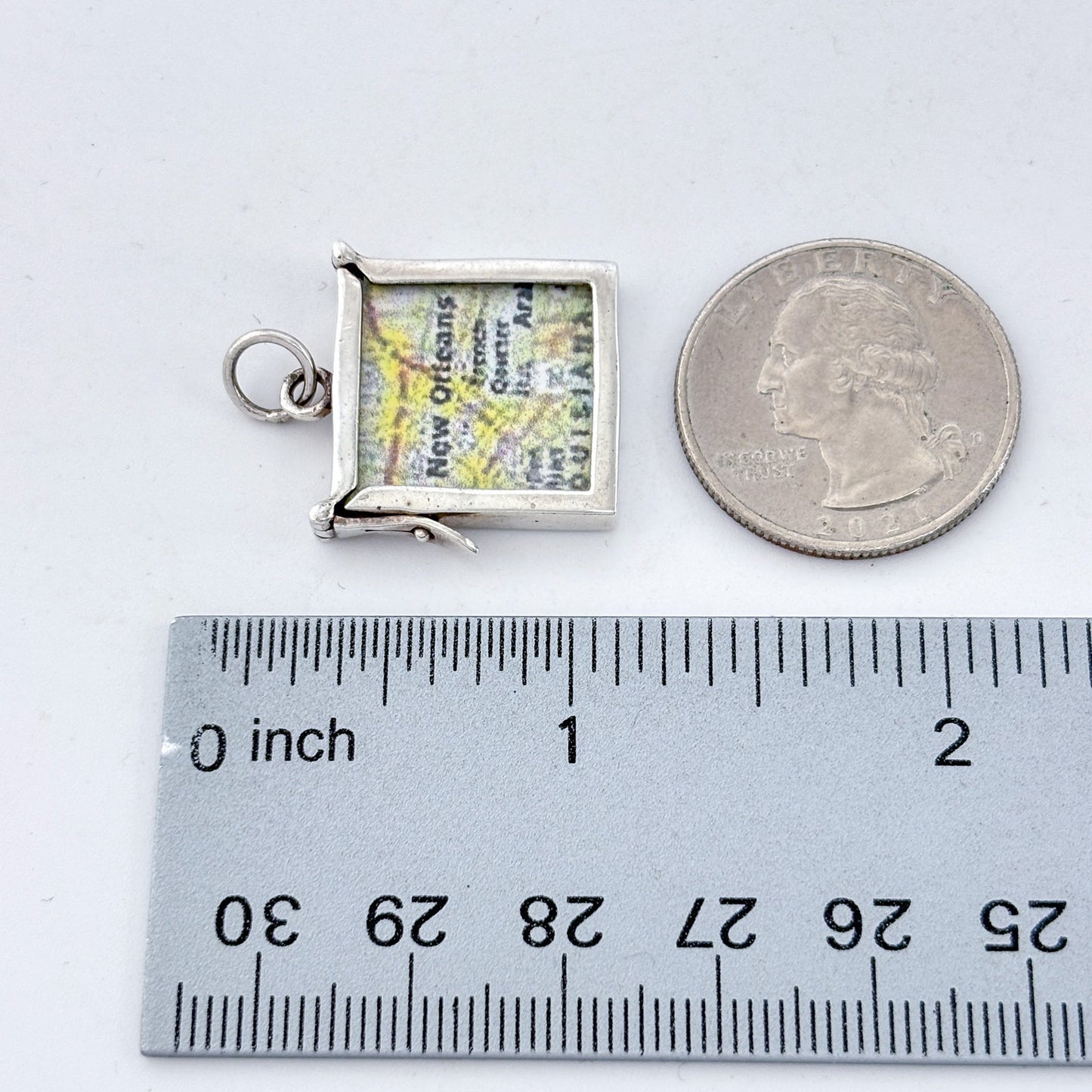 Vintage Sterling Silver 925 New Orleans Map Fleur De Lis Pendant