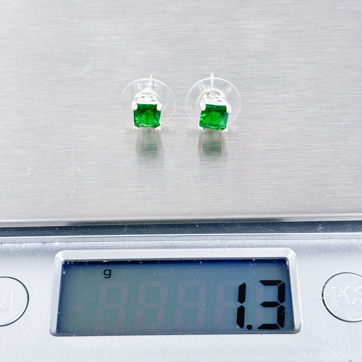 Vintage Sterling Silver 925 5mm Green Cubic Zirconia Stud Earrings