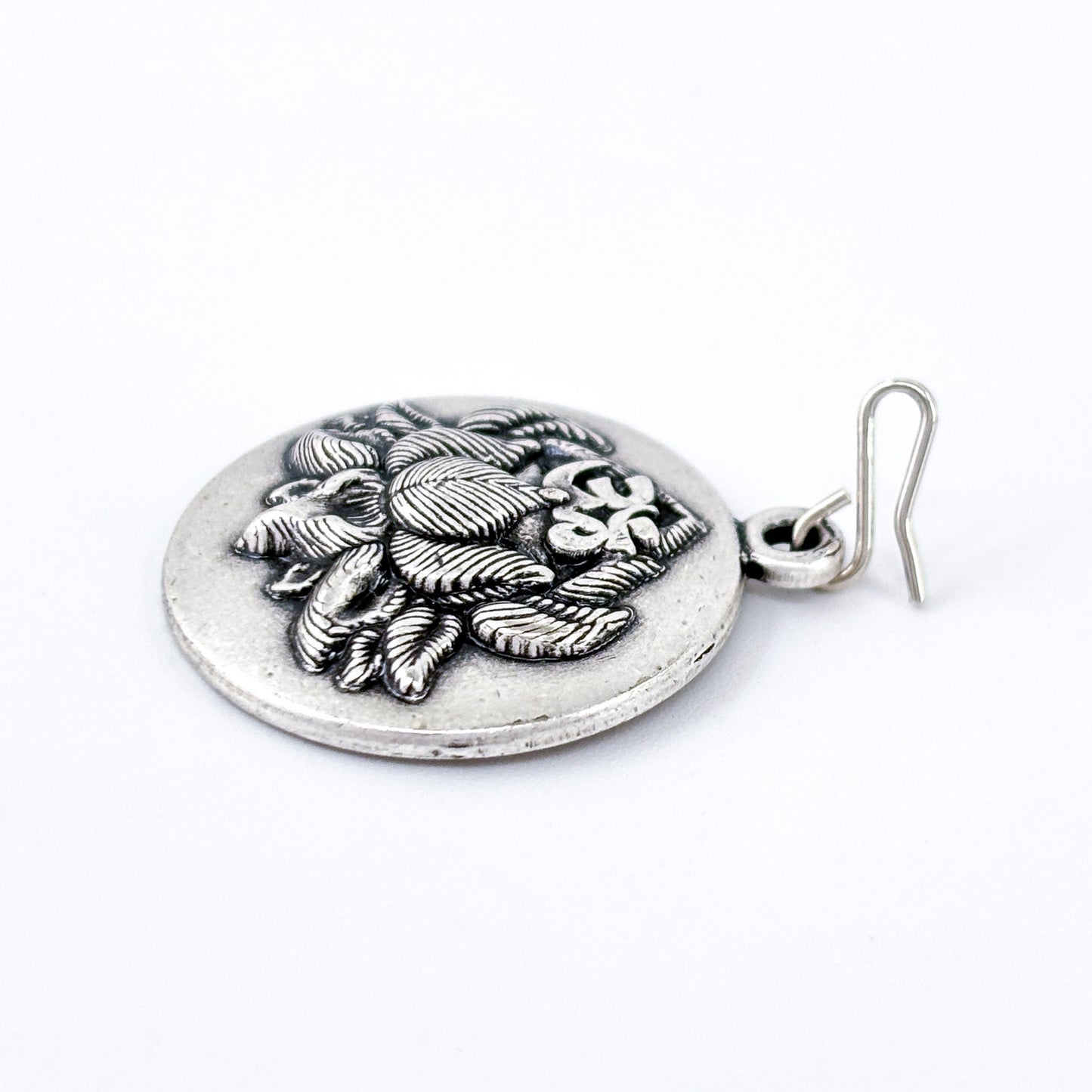 Alex and Ani Silver-Tone Peace Petals 2016  Lotus Pendant