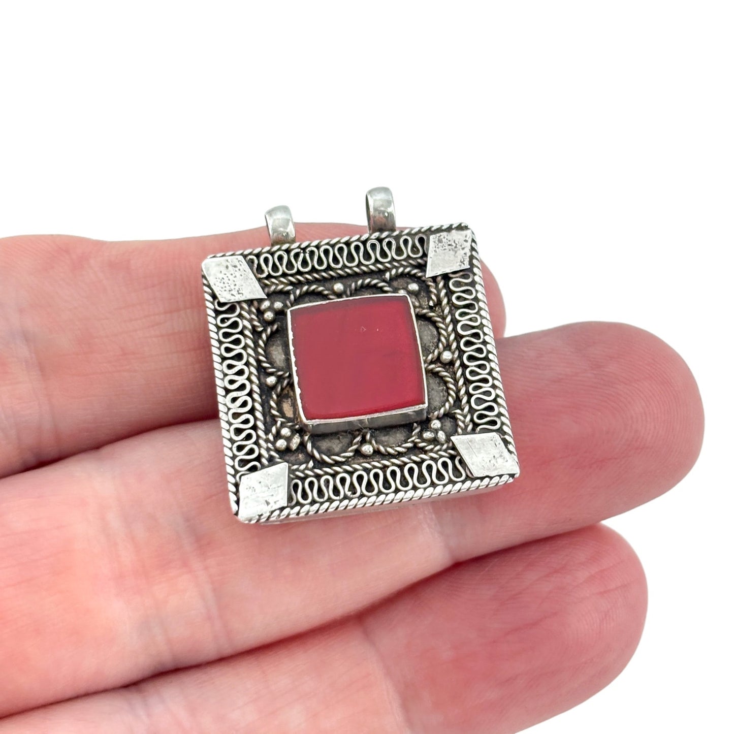Vintage Kuchi Sterling Silver 925 Carnelian Pendant