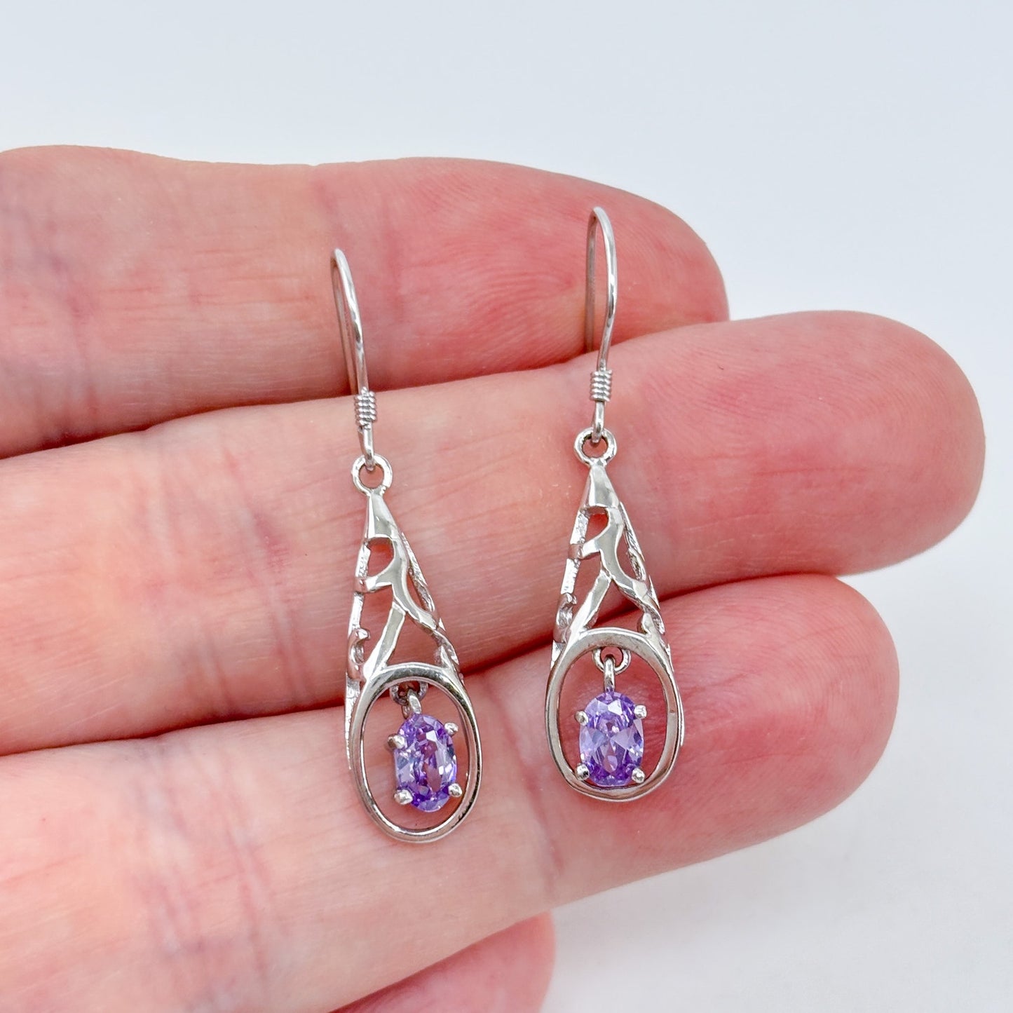 Estate Sterling Silver 925 Amethyst Filigree Dangle Earrings