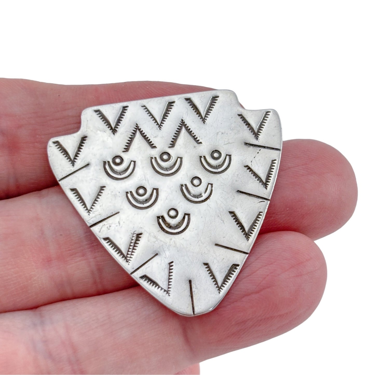 Vintage Sterling Silver 925 Hand Tooled Arrowhead Brooch