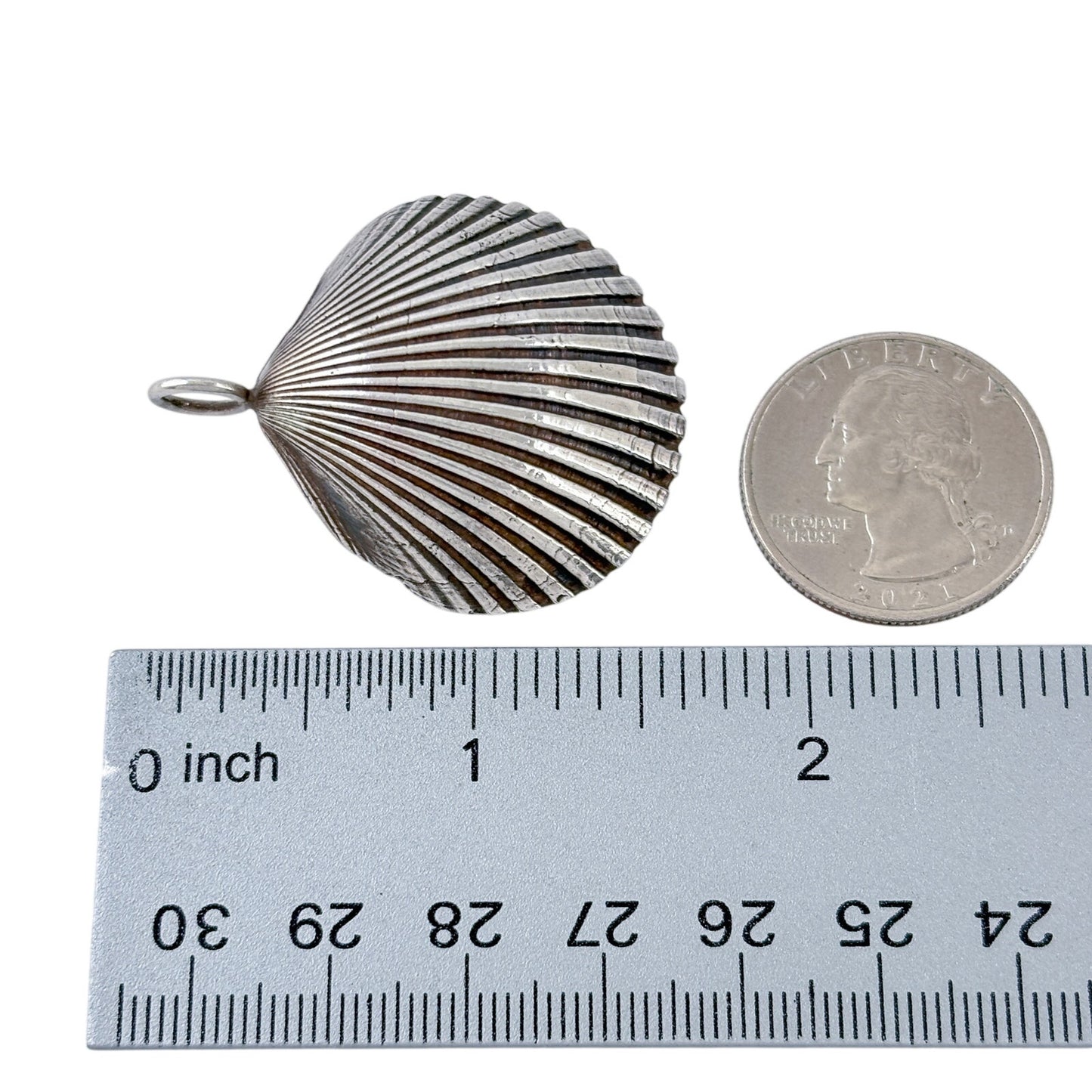 Vintage Leonore Doskow Sterling Silver 925 Scallop Shell Pendant