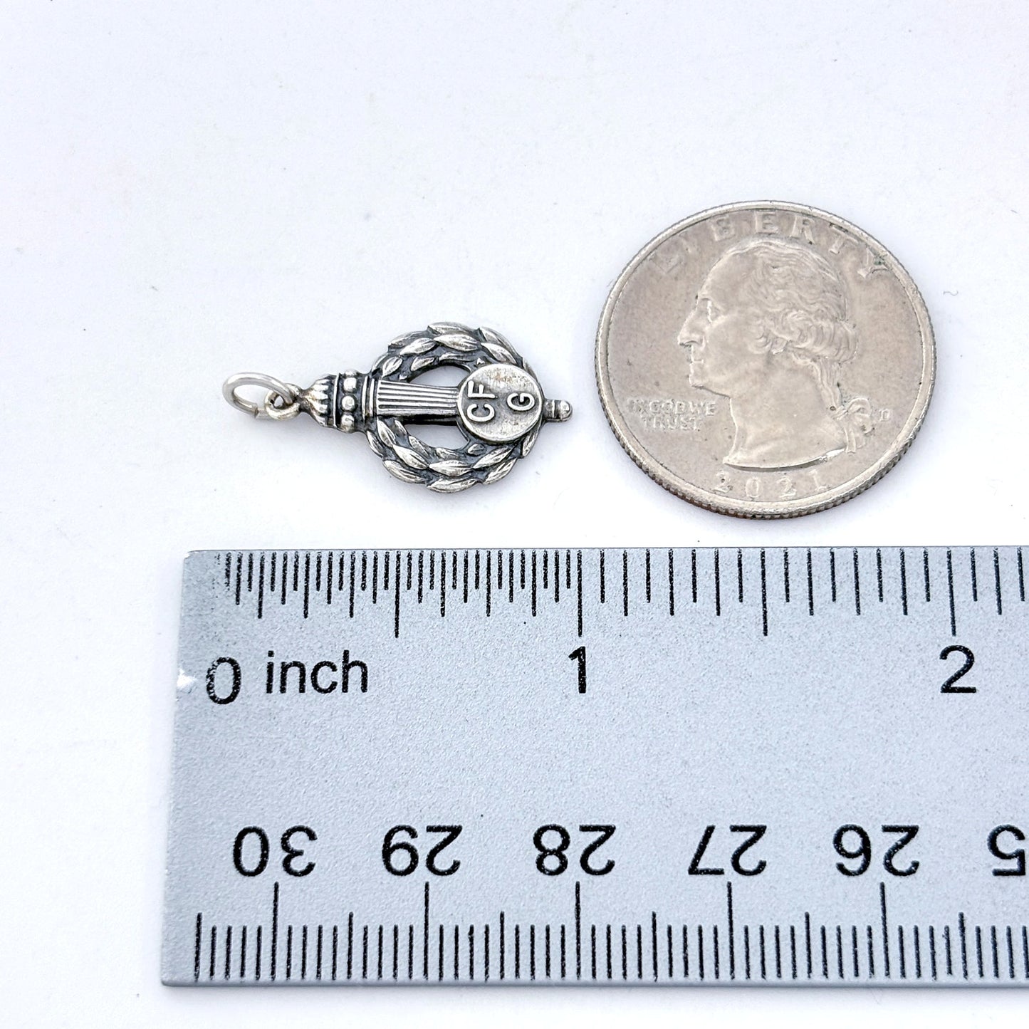 Vintage Sterling Silver 925 Laurel Wreath Pendant