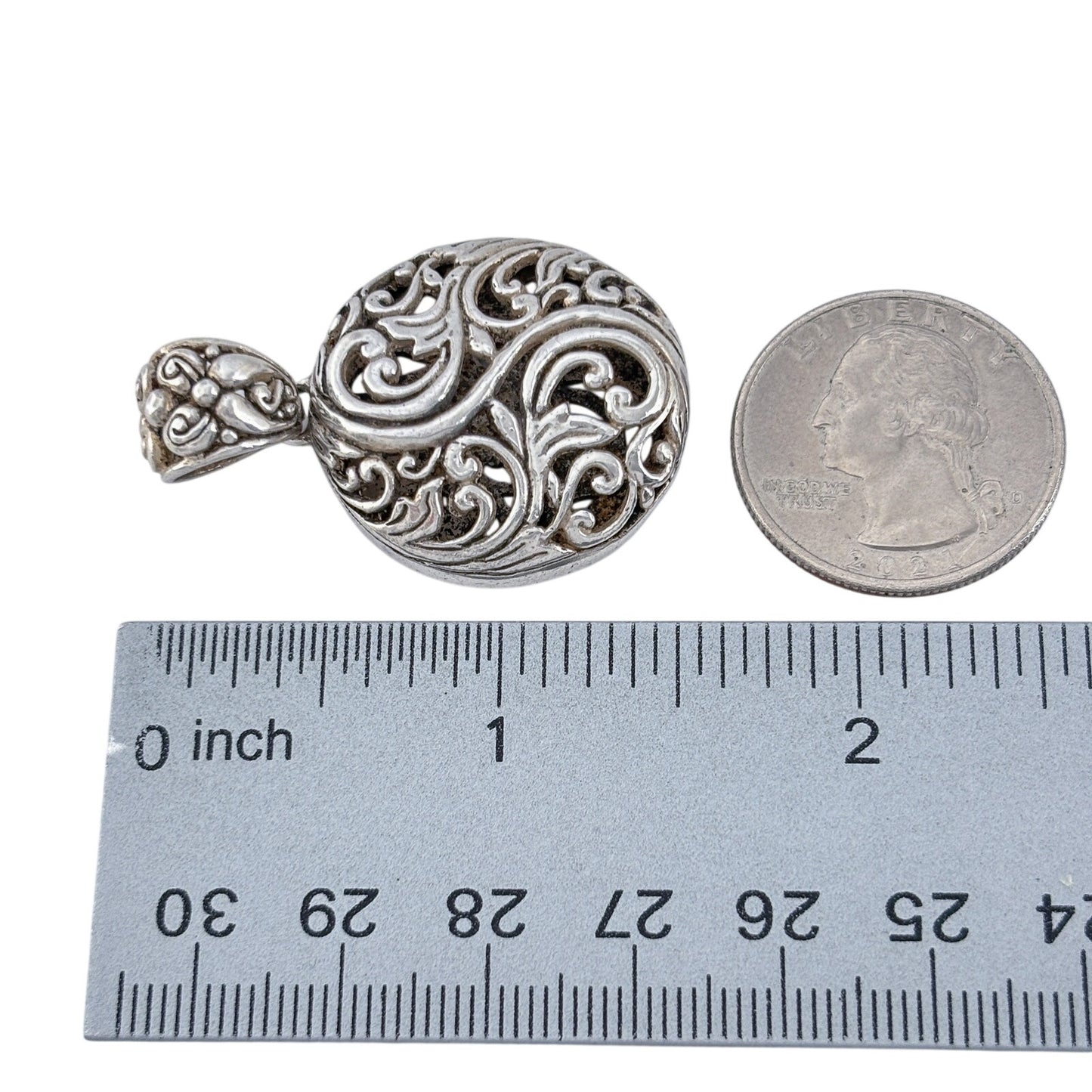Vintage Sterling Silver 925 Filigree Round Pendant