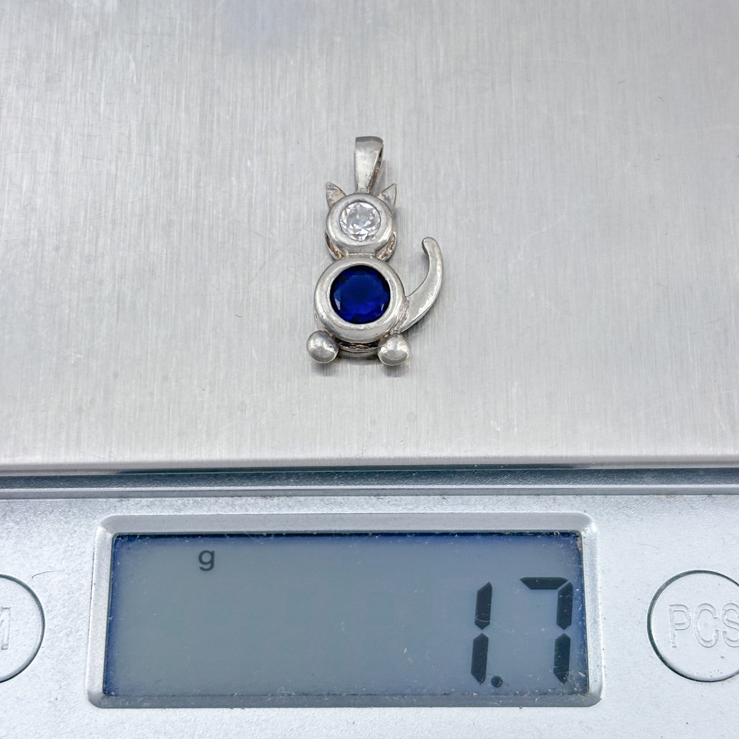 Vintage Sterling Silver 925 Blue Cubic Zirconia Cat Charm