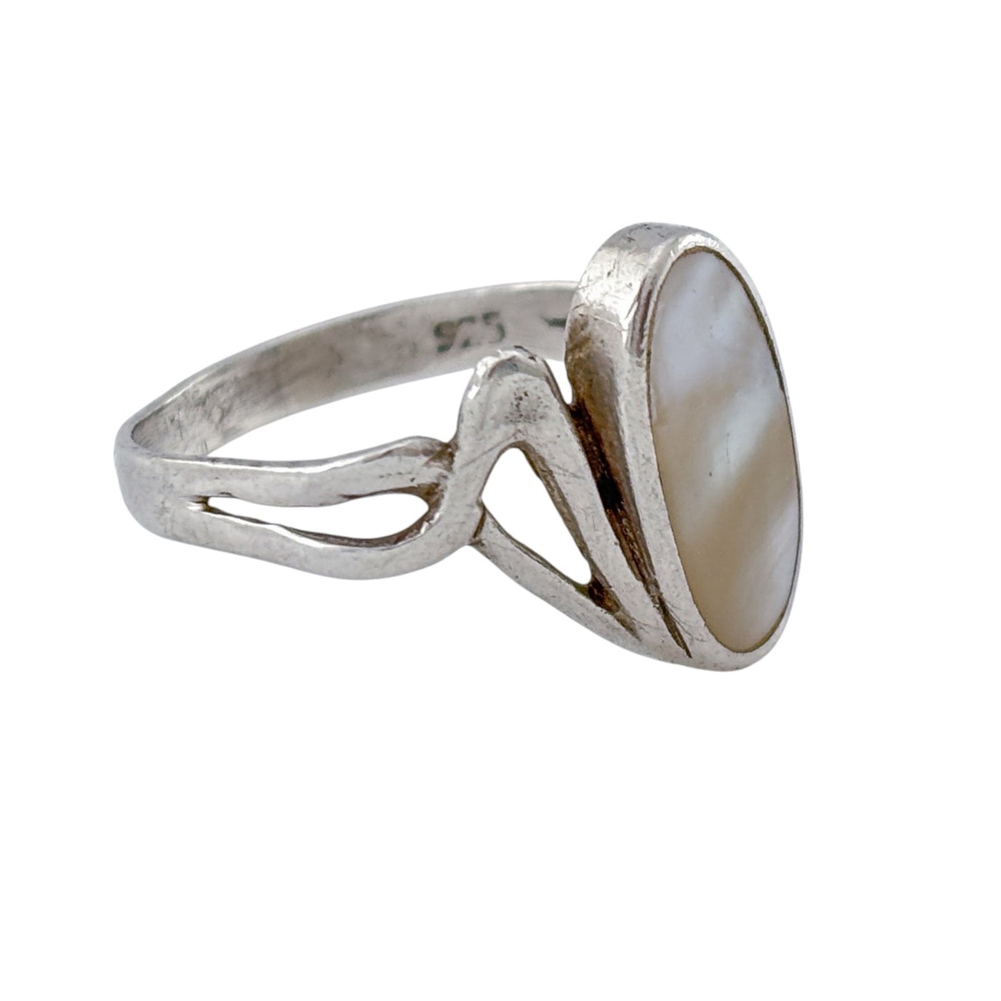 Vintage Sterling Silver 925 Mother of Pearl Oval Ring Size 8.5