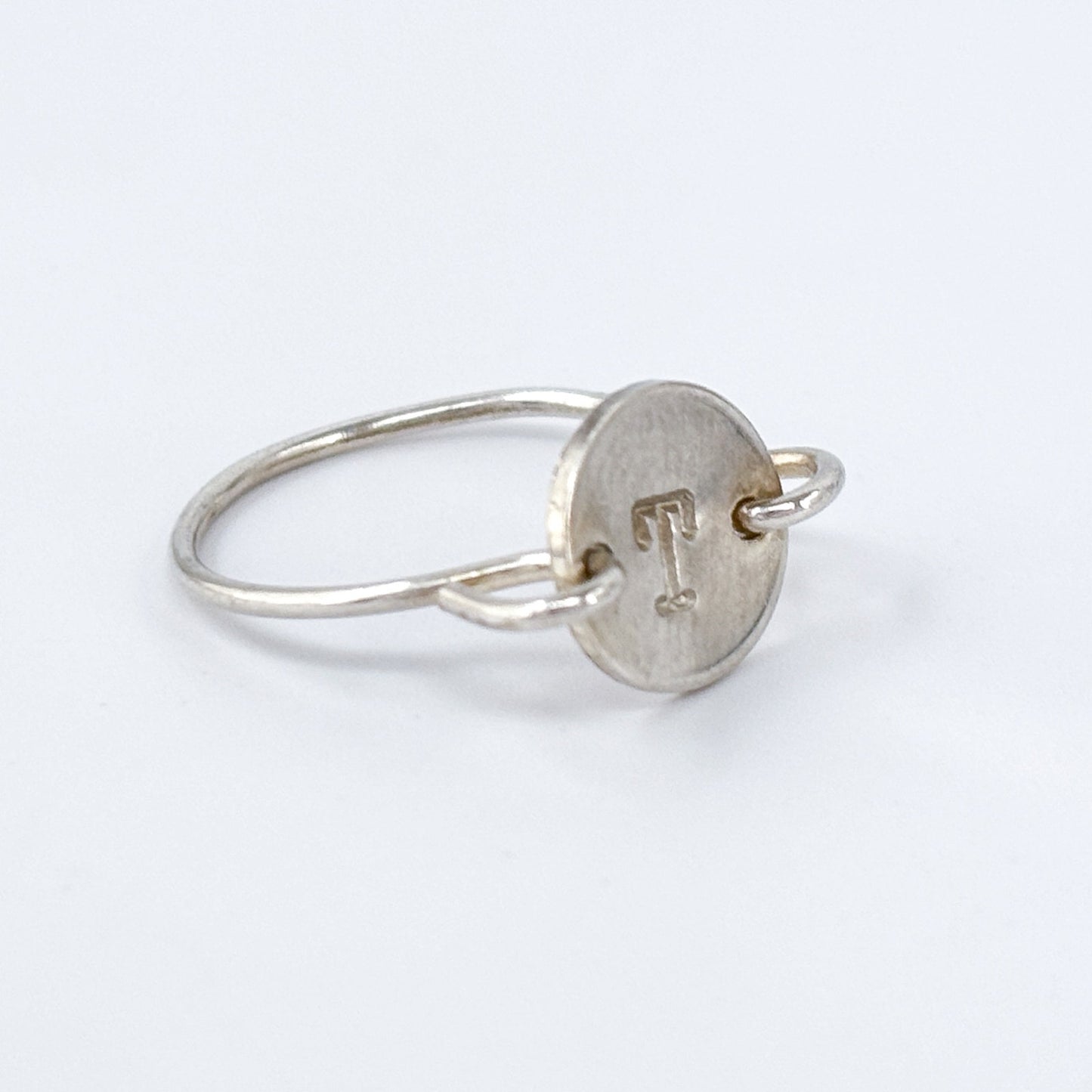 Silver-Tone Letter T Initial Ring Size 5.5